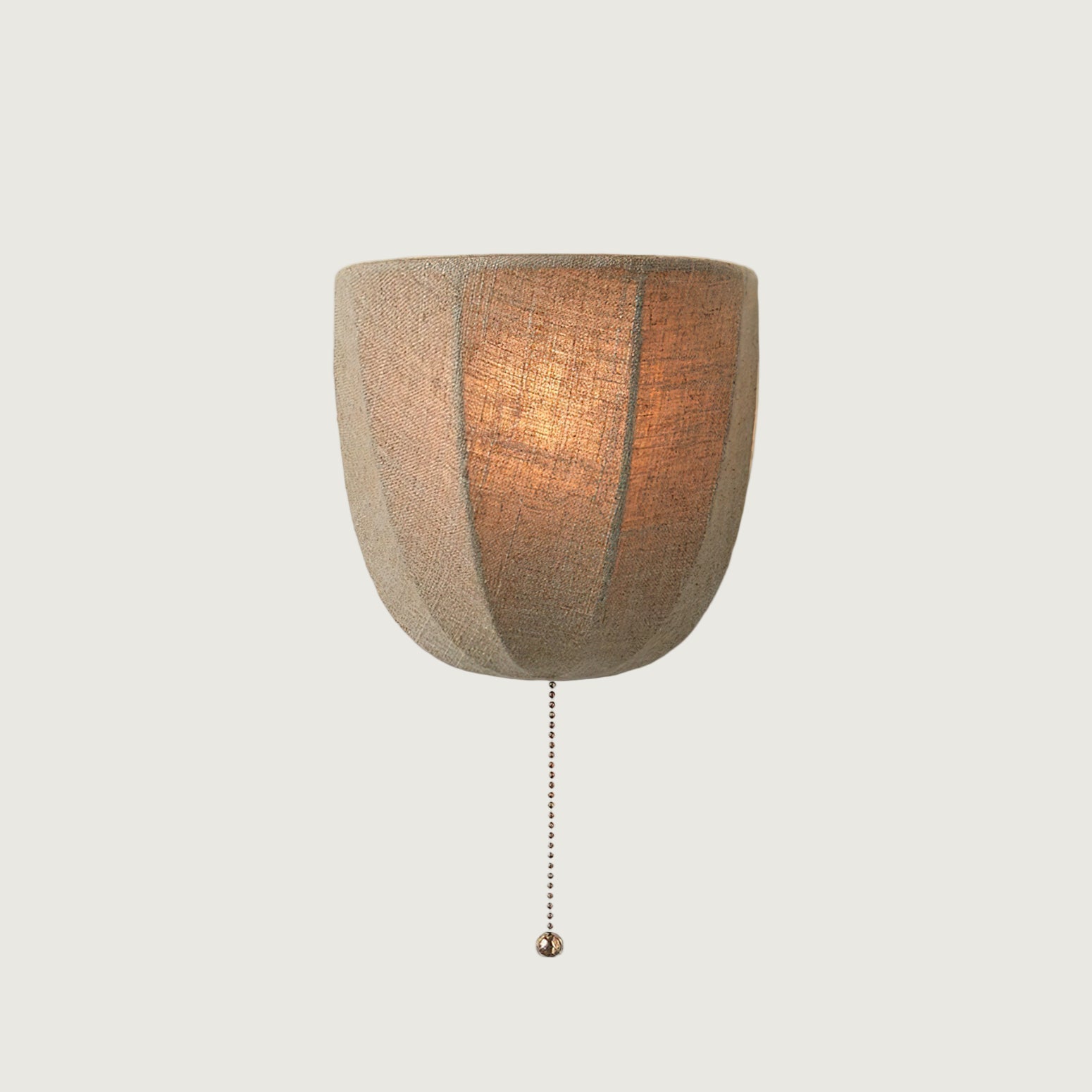 Aplique de Pared Sienna de Lino con Cadena Vintage – Luz Cálida y Acogedora 1
