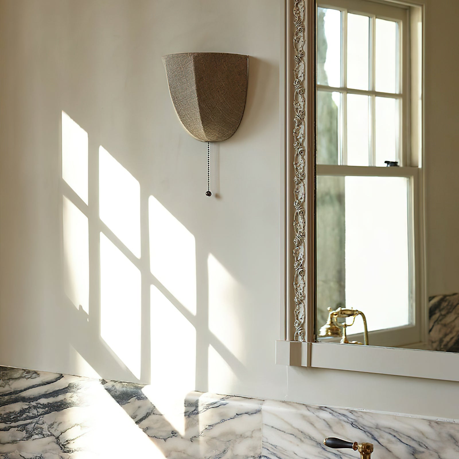 Aplique de Pared Sienna de Lino con Cadena Vintage – Luz Cálida y Acogedora 4