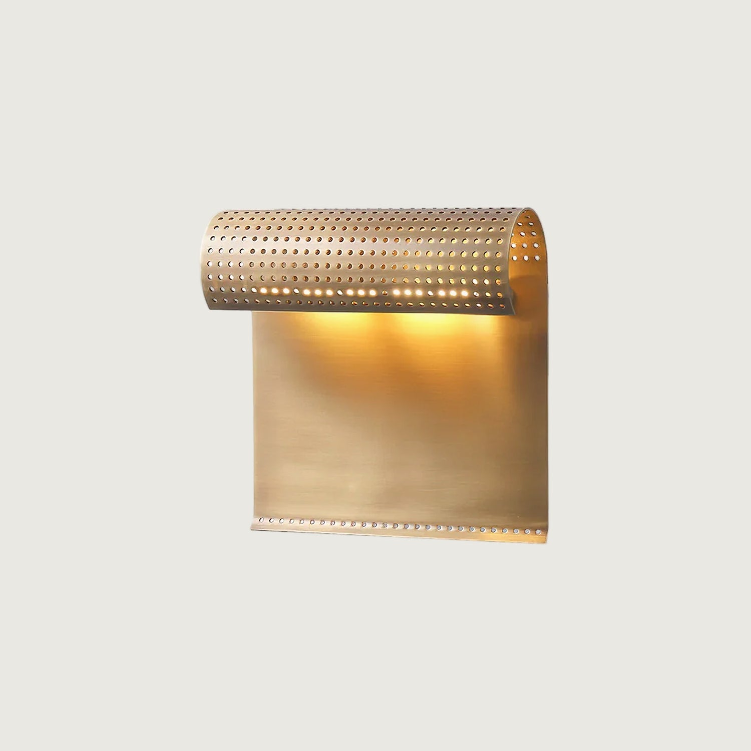 Aplique de Pared Vintage de Metal Perforado en Bronce y Negro – Lámpara Ideal para Dormitorio y Espacios Elegantes 1