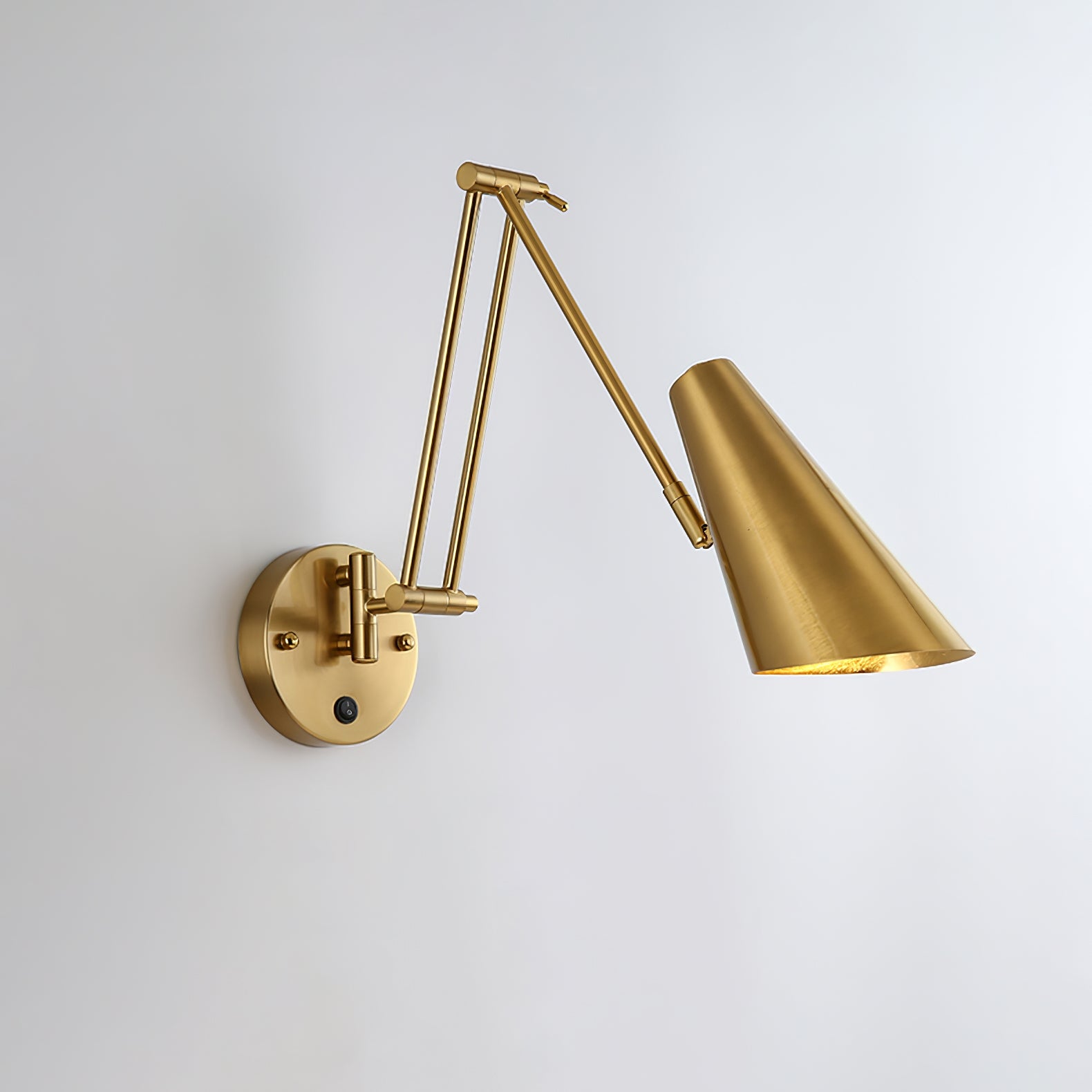 Aplique de Pared con Brazo Móvil de Diseño Moderno en Metal - Luz de Interior 0