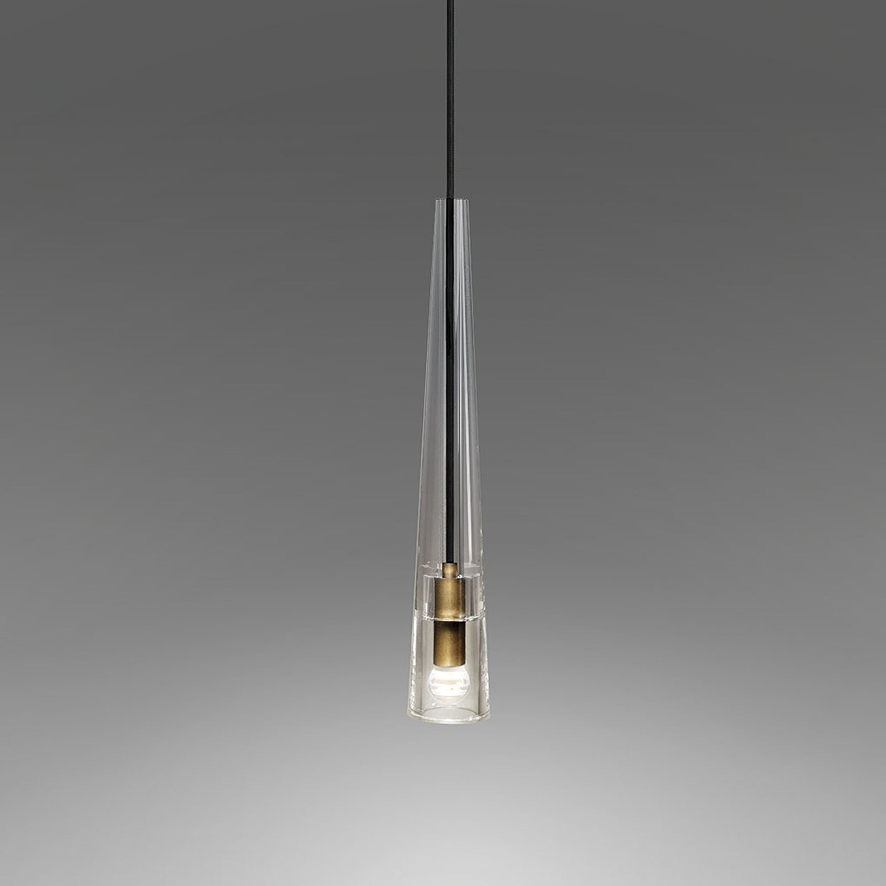 Aplique de Pared de Bronce con Pantalla de Cristal Estilo Gótico – Lámpara de Pared Moderna para Interiores, Diámetro 12 cm, Altura 40 cm 6