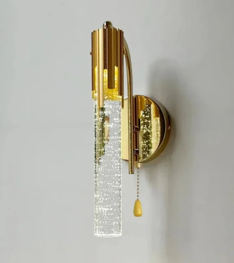 Aplique de Pared de Cristal Elegante con Luz Cálida – Diseño Refinado para Decoración Interior 1