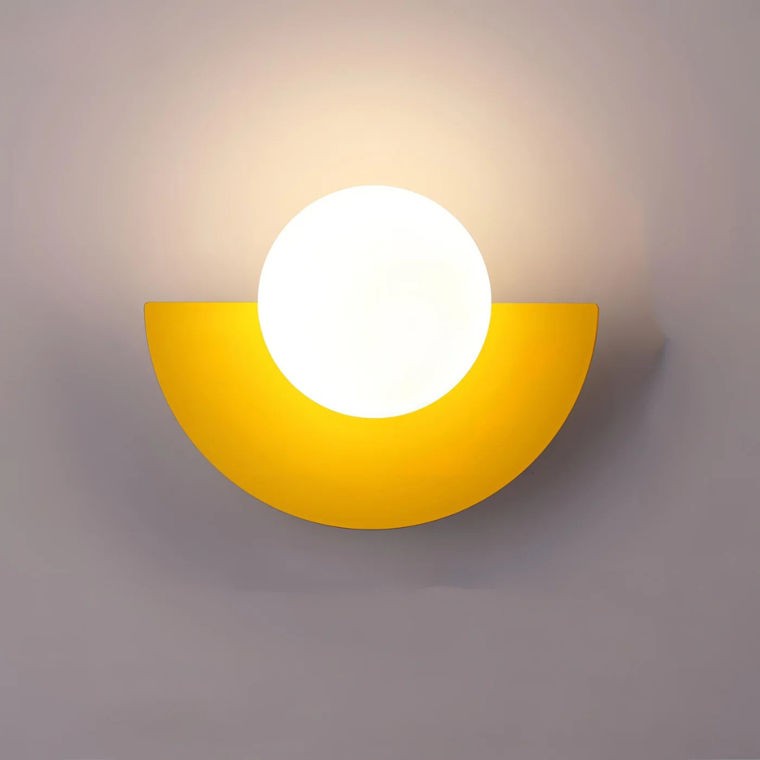 Lunetta: Aplique de Pared Moderno LED con Diseño de Media Luna