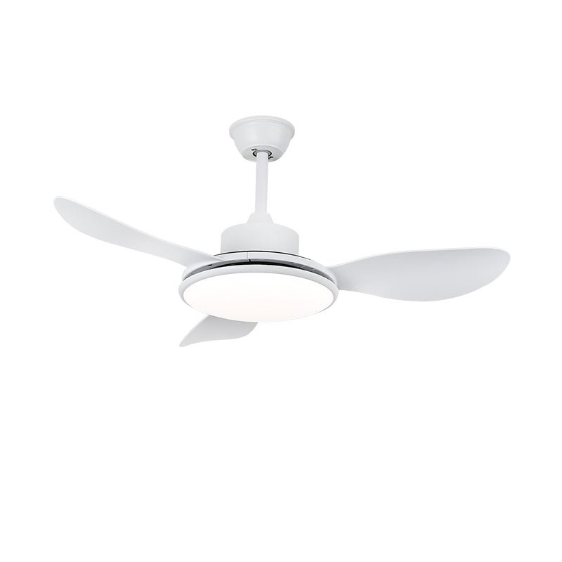 Ventilador de techo con luz Calmira en un salón contemporáneo – imagen 11