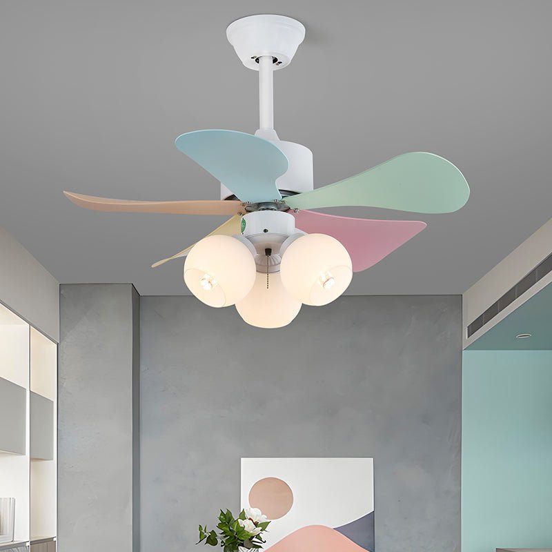 Ventilador de techo con luz Malvisca en una habitación infantil – imagen 15