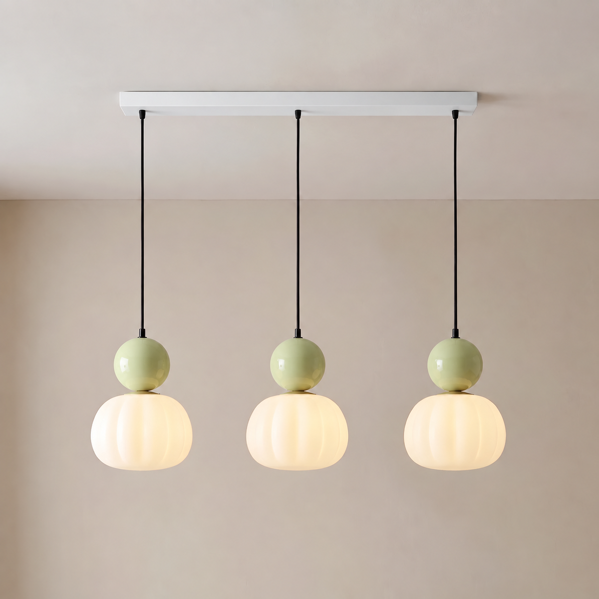 Lámpara colgante art déco Decoria – 3 luces en línea, beige