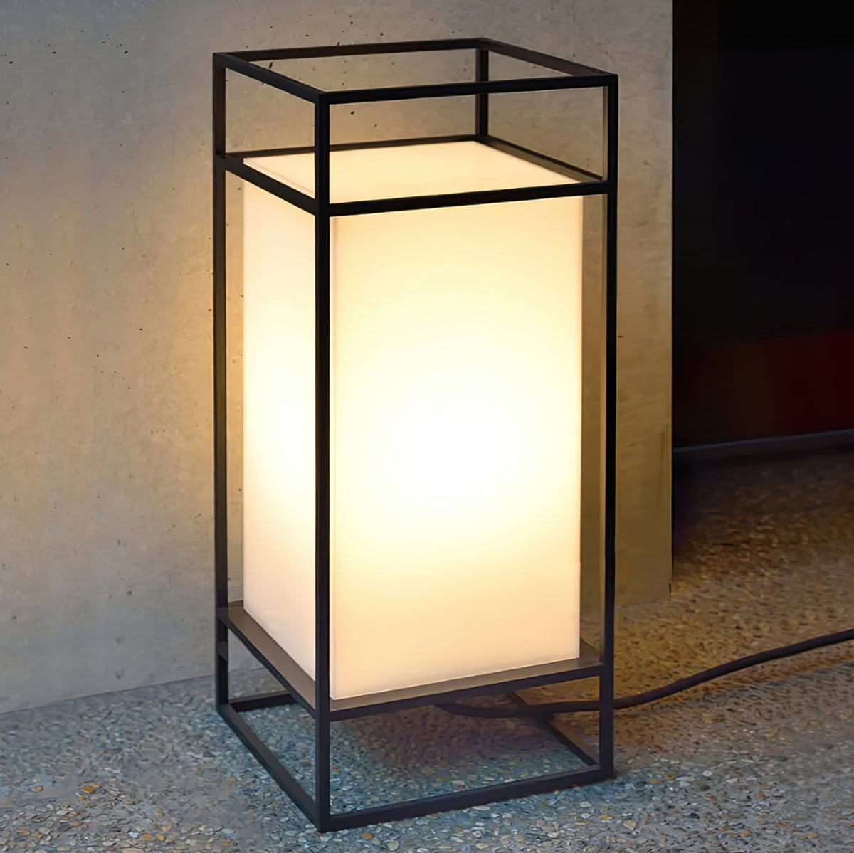 Farol de mesa para exterior Candilo en una terraza al anochecer – imagen 22