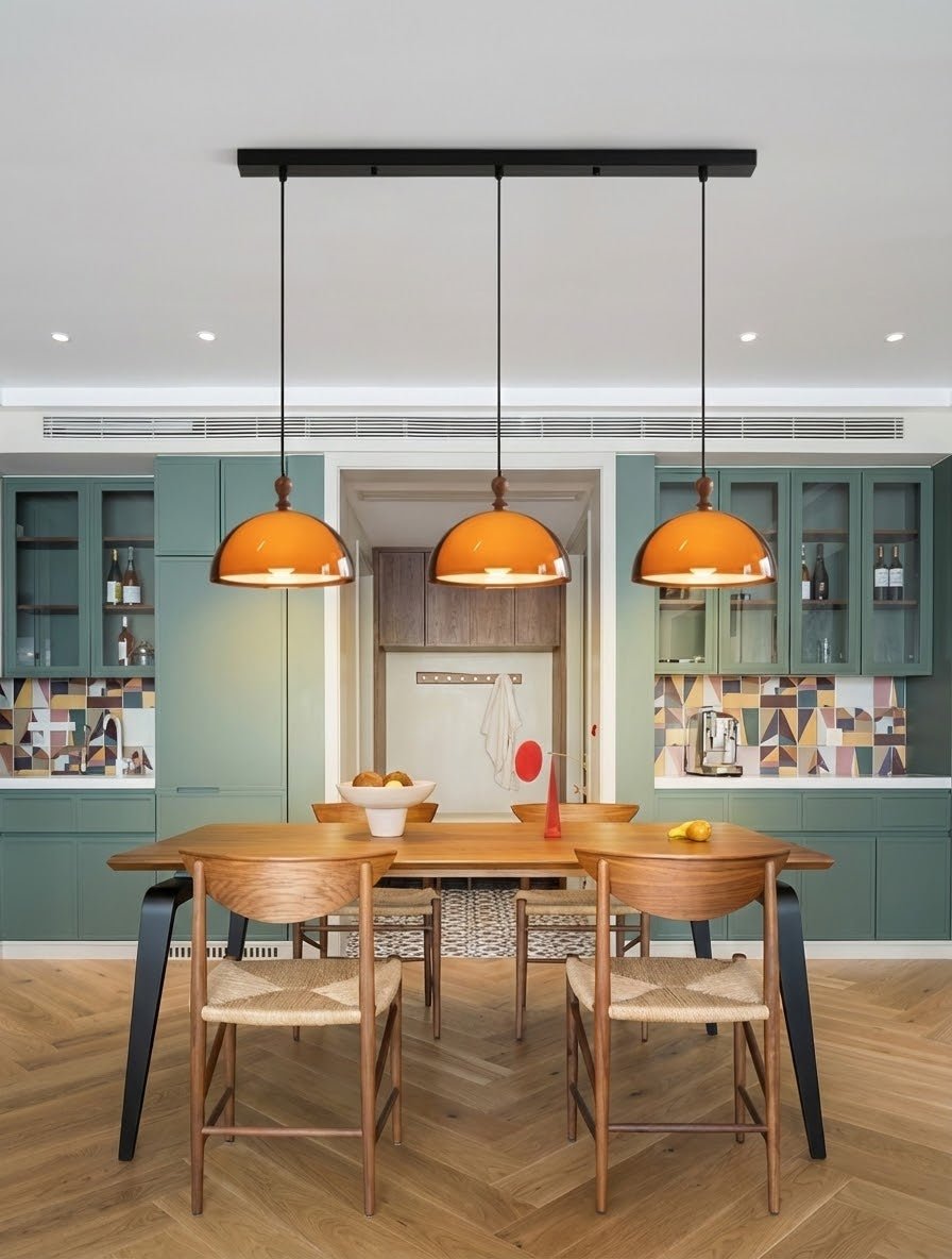 Lámpara colgante de 3 luces Bóveda sobre una mesa de comedor – imagen 7