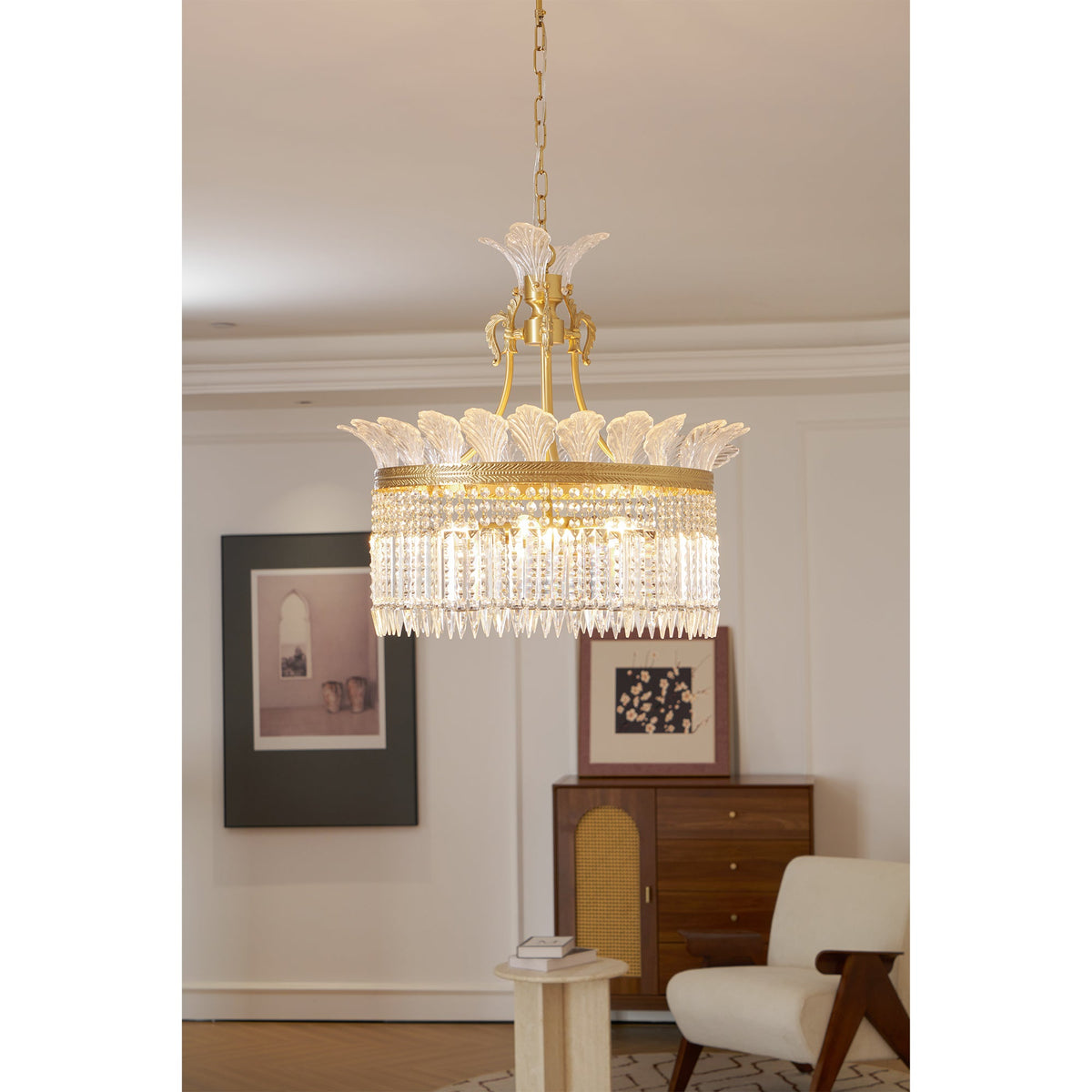 Lámpara de araña de cristal Alhaja en un comedor elegante – imagen 10