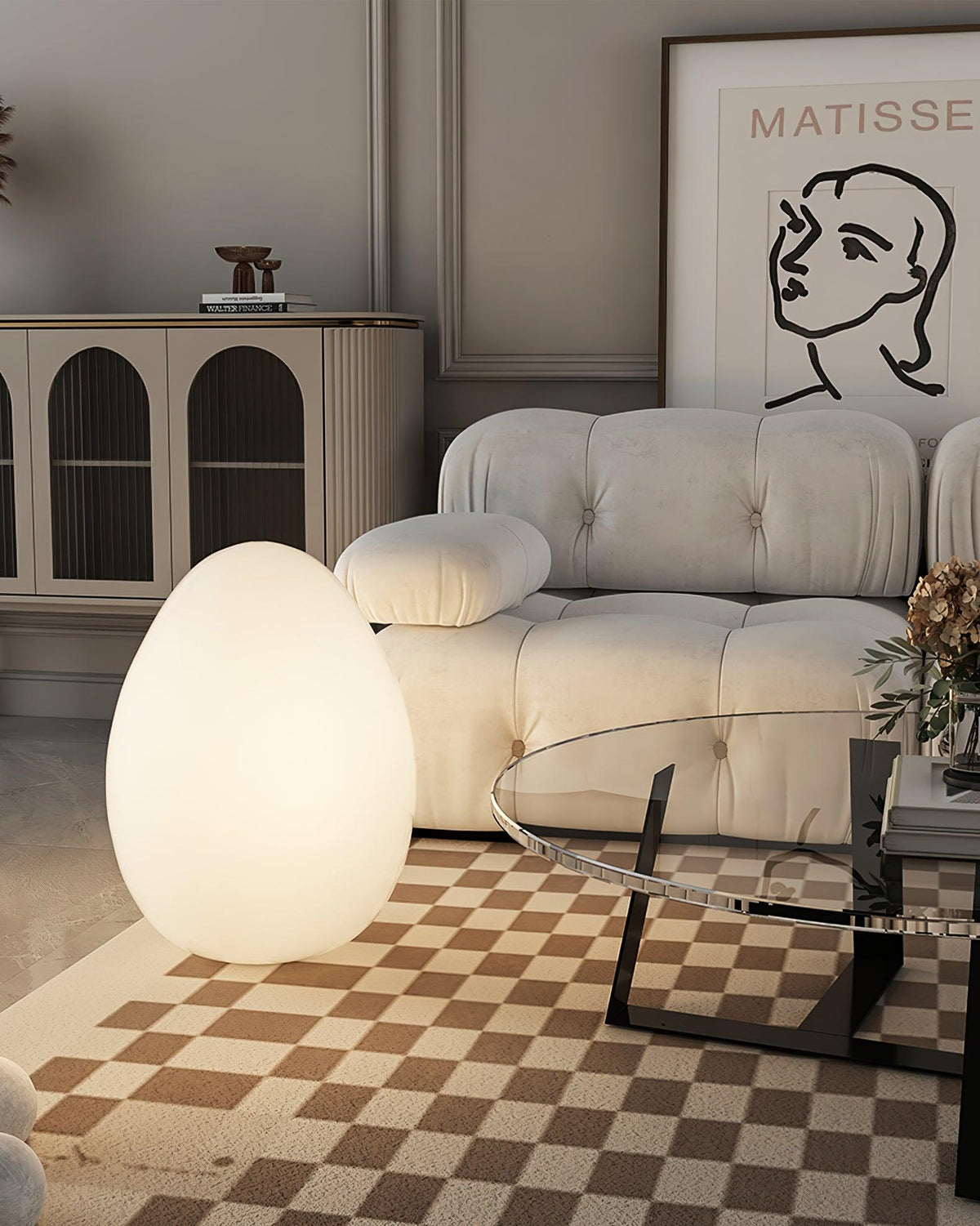 Lámpara de mesa en forma de huevo Ovalia en un salón acogedor – imagen 14