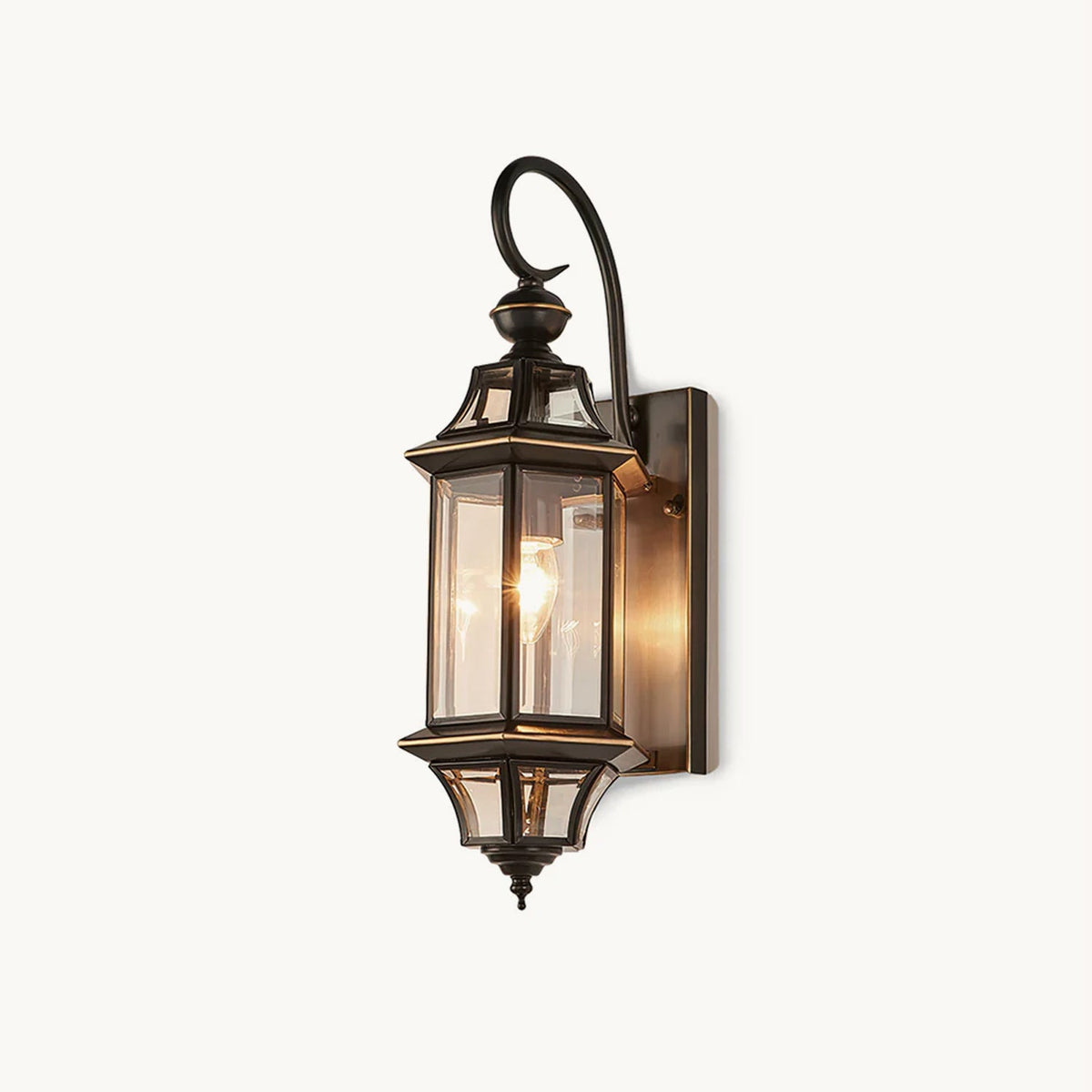 Farol de pared exterior clásico Orsela – vista principal