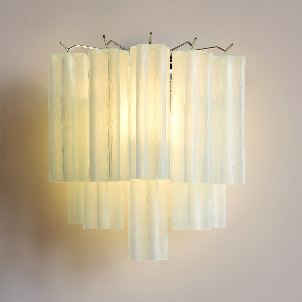 Aplique de pared de tubos de cristal Iriana en un interior luminoso – imagen 13