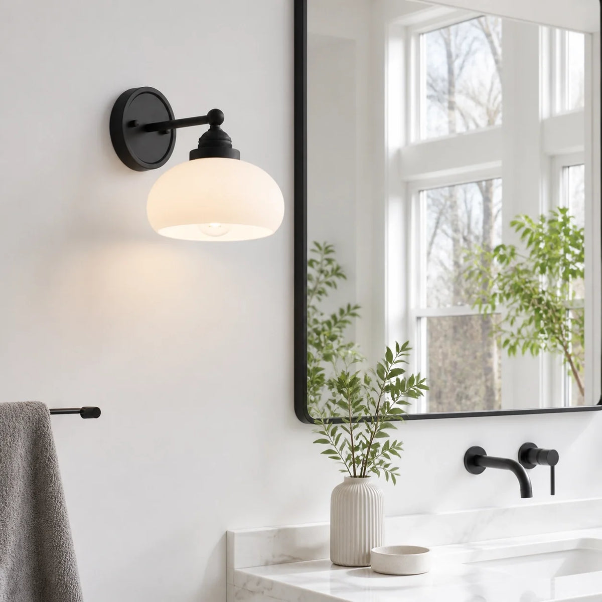 Aplique de pared vintage Ferrola en un baño con encanto – imagen 16