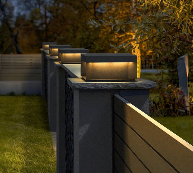 LumiSolar - Lámpara Solar Exterior con Sensor Inteligente