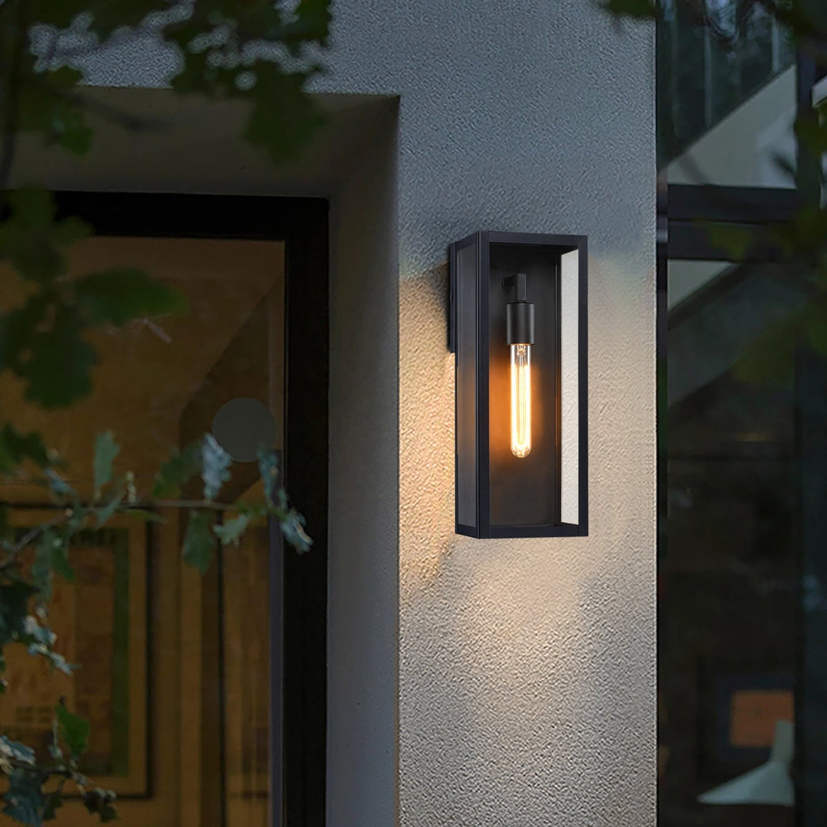 Farol de pared exterior Kelina junto a la puerta de entrada – imagen 3