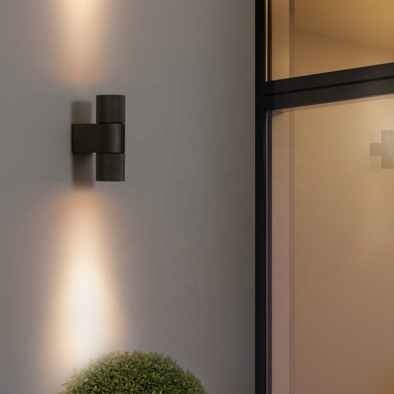 Aplique de pared exterior Nacira en una fachada – imagen 10