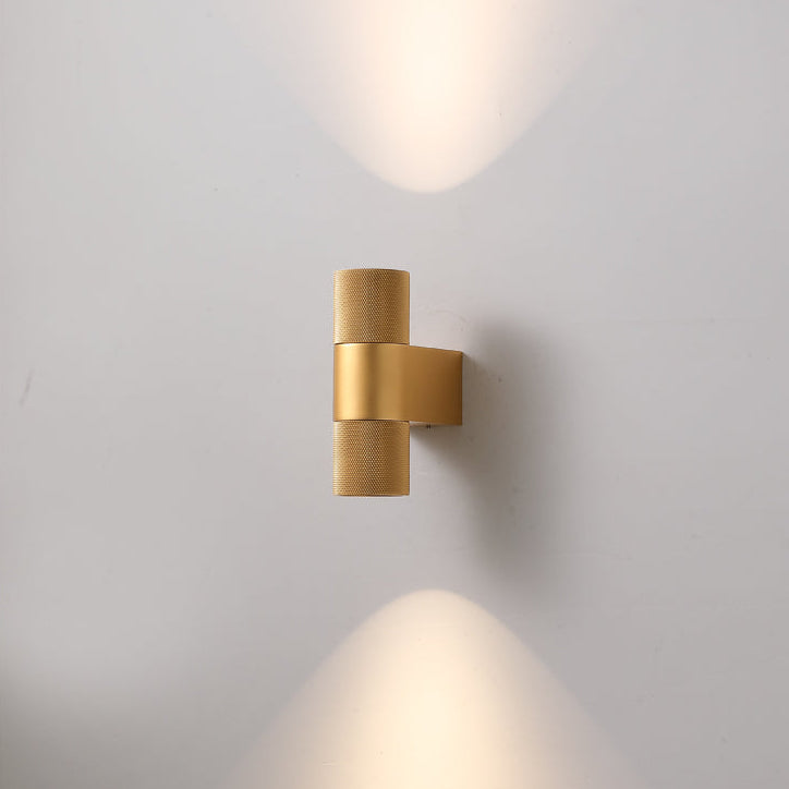 Aplique de pared exterior Nacira – dorado con luz arriba y abajo