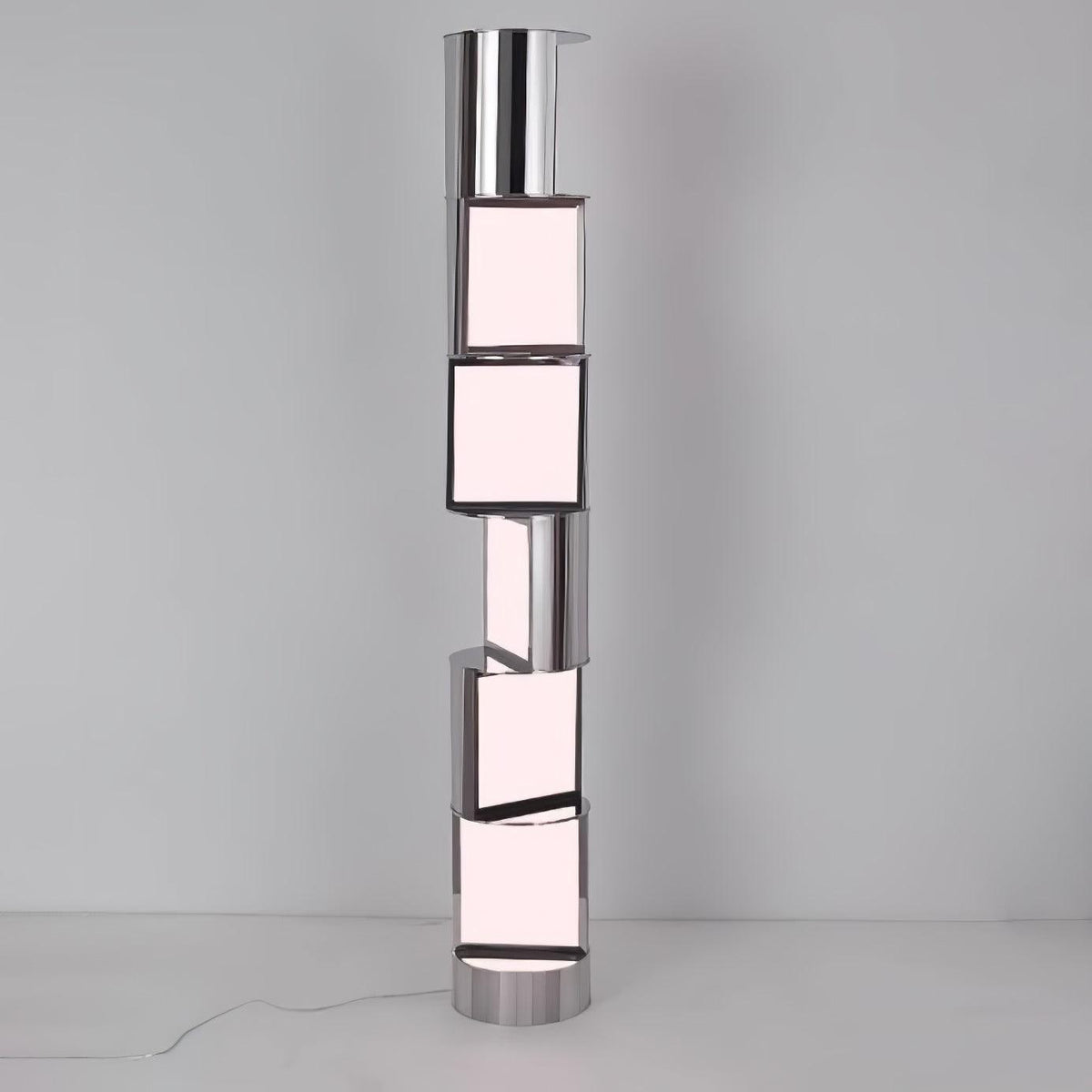 Lámpara de pie LED columna de acero y acrílico Gelara en un salón de diseño – imagen 7