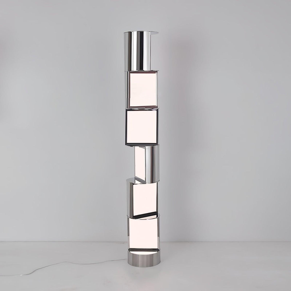 Lámpara de pie LED columna de acero y acrílico Gelara en un salón de diseño – imagen 9