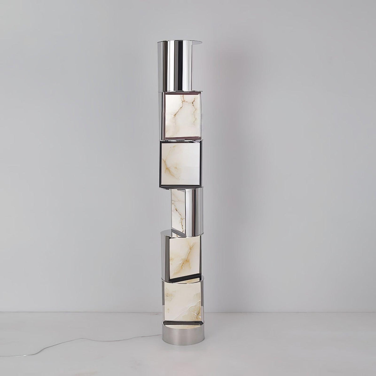 Lámpara de pie LED columna de acero y acrílico Gelara en un salón de diseño – imagen 14