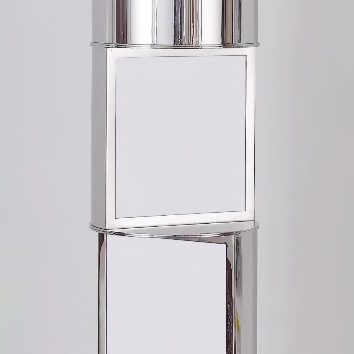 Lámpara de pie LED columna de acero y acrílico Gelara – detalle del marco de acero