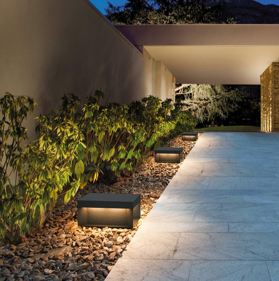 LumiSolar - Lámpara Solar Exterior con Sensor Inteligente