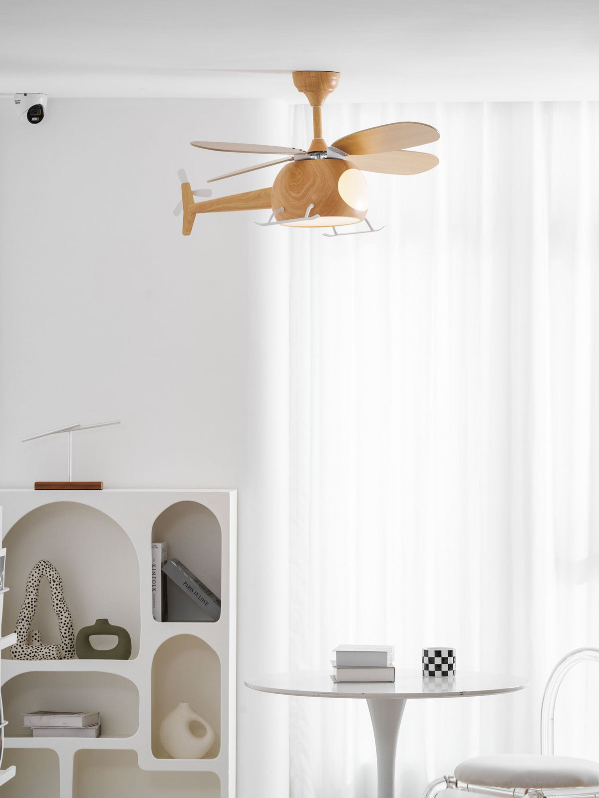 Ventilador de techo infantil con luz Vuelito en una habitación infantil – imagen 13