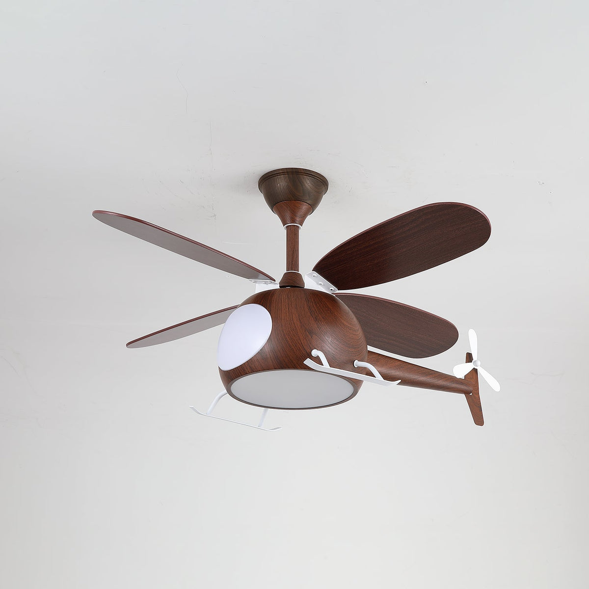 Ventilador de techo infantil con luz Vuelito en una habitación infantil – imagen 34