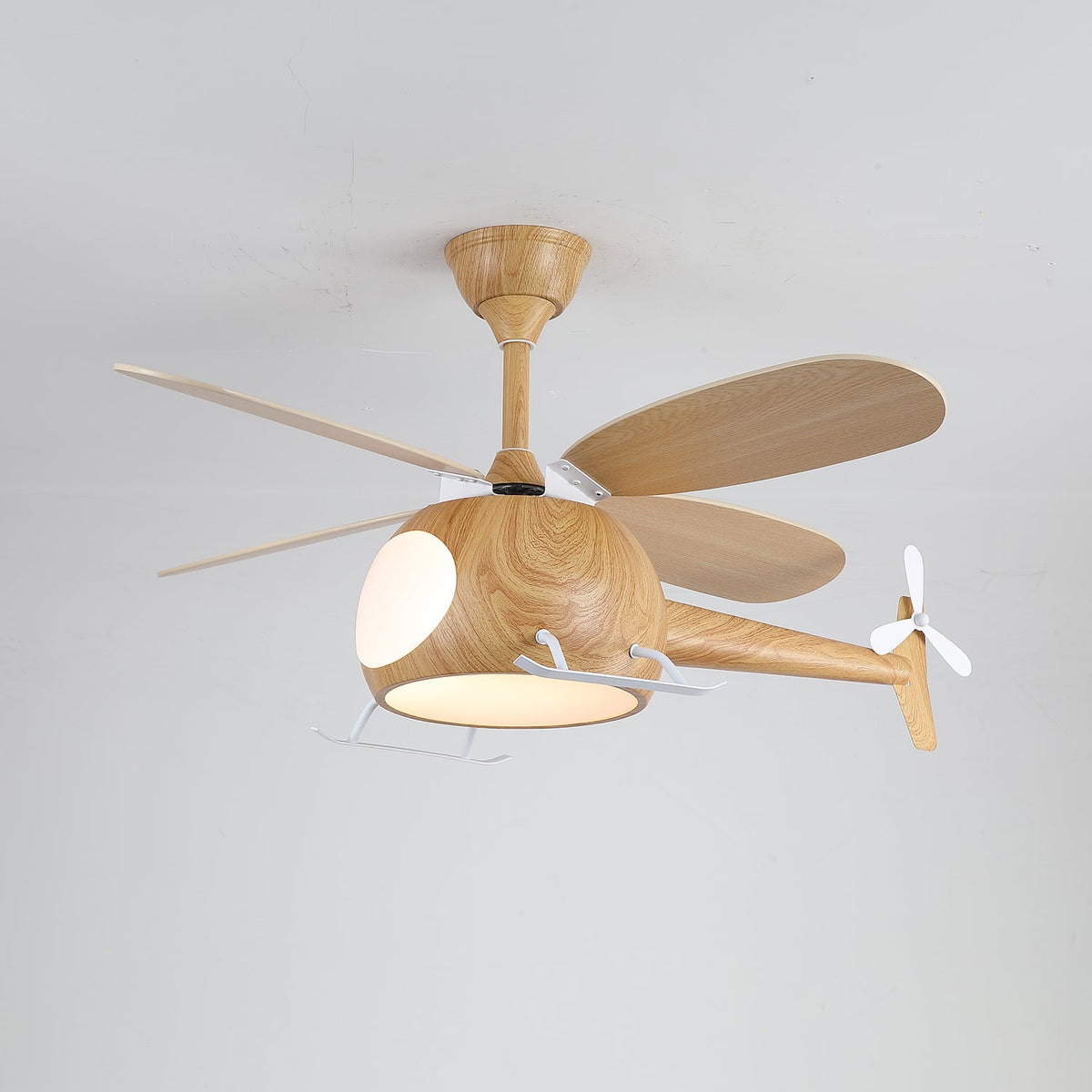 Ventilador de techo infantil con luz Vuelito en una habitación infantil – imagen 25