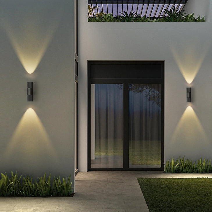 Aplique de pared exterior Nacira en una fachada – imagen 16
