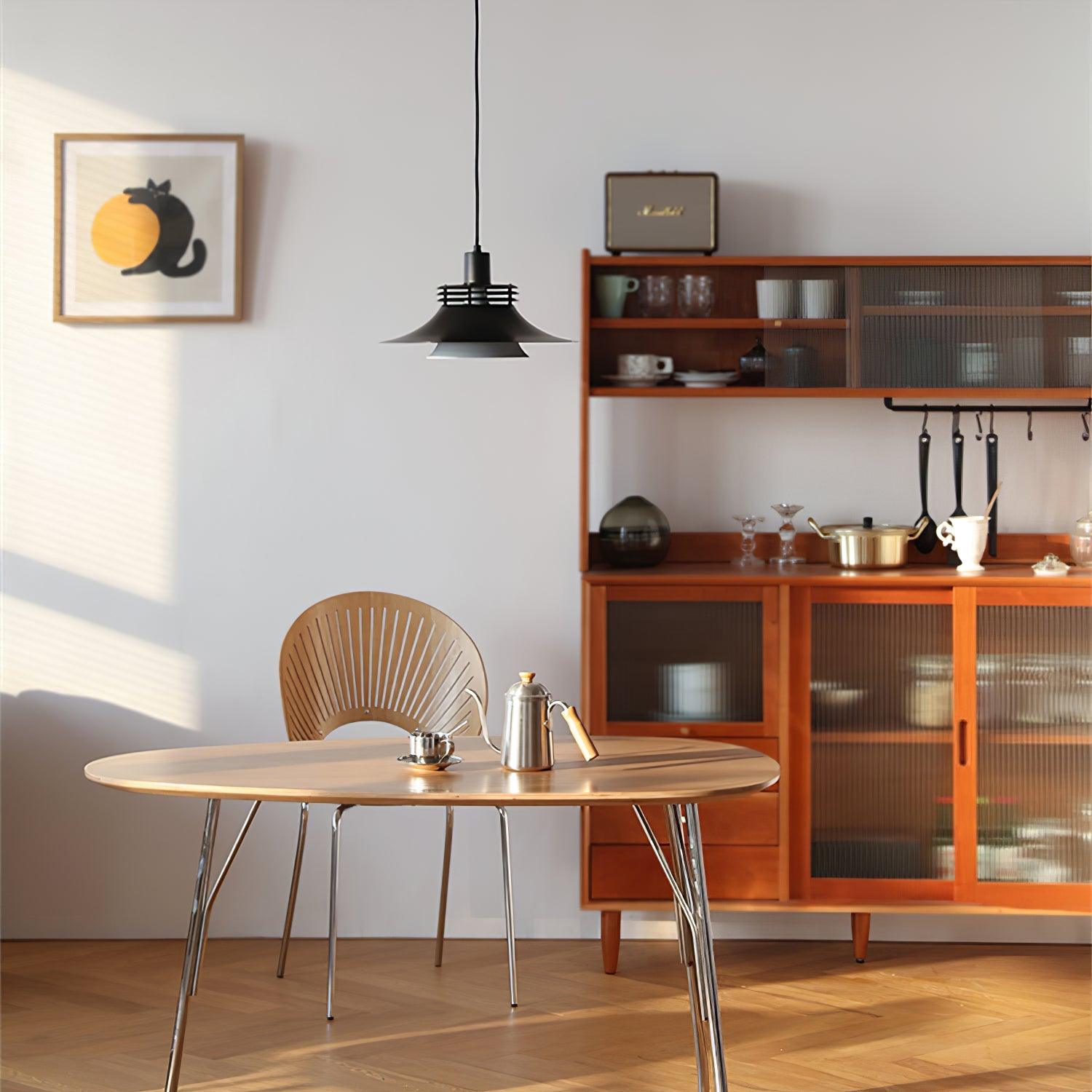 Lámpara Colgante de Arte Moderna en Aluminio Negro – Diseño Elegante y Sofisticado 4