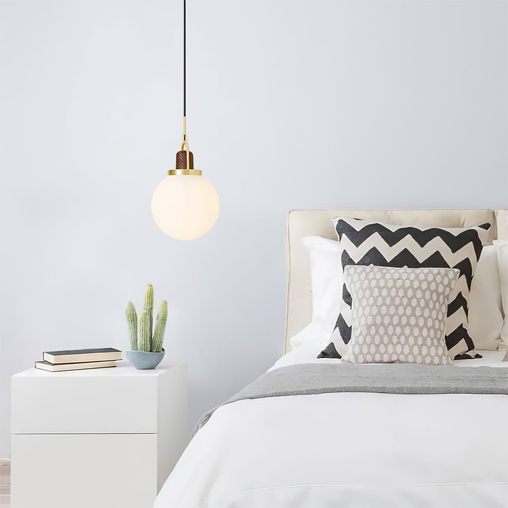 Lámpara Colgante de Vidrio con Acabado Dorado y Madera de Nogal – Diseño Elegante para Comedor y Sala de Estar 6