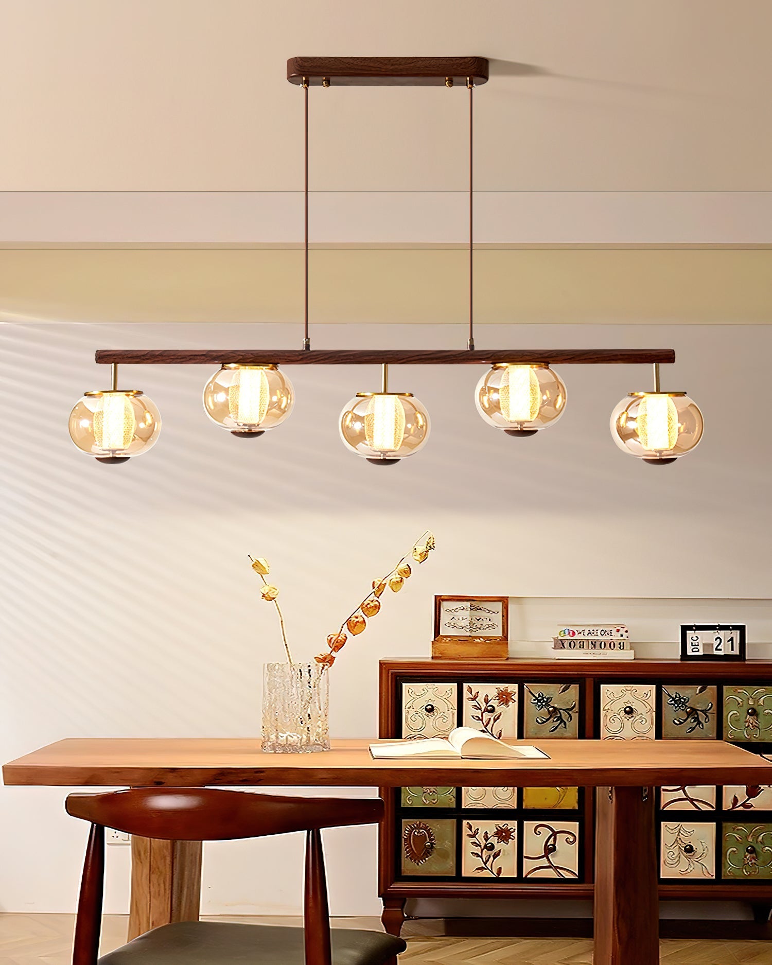 Lámpara de Araña Moderna de Vidrio Ámbar y Madera, Diseño Elegante para Comedores y Cocinas, 110 cm, Luz Cálida LED 5