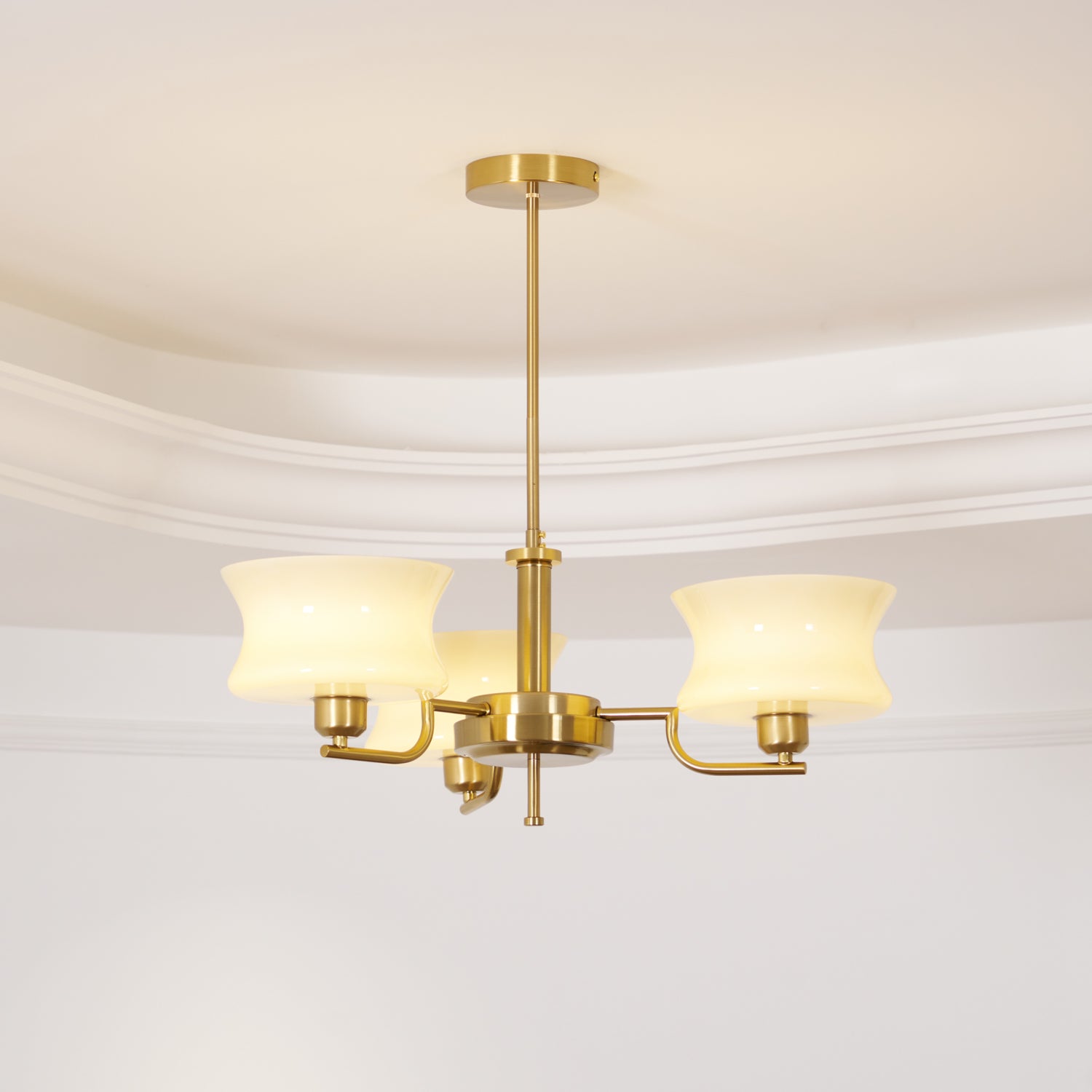 Lámpara de Araña Vintage de 3 y 5 Luces en Oro Natural para Interior 8