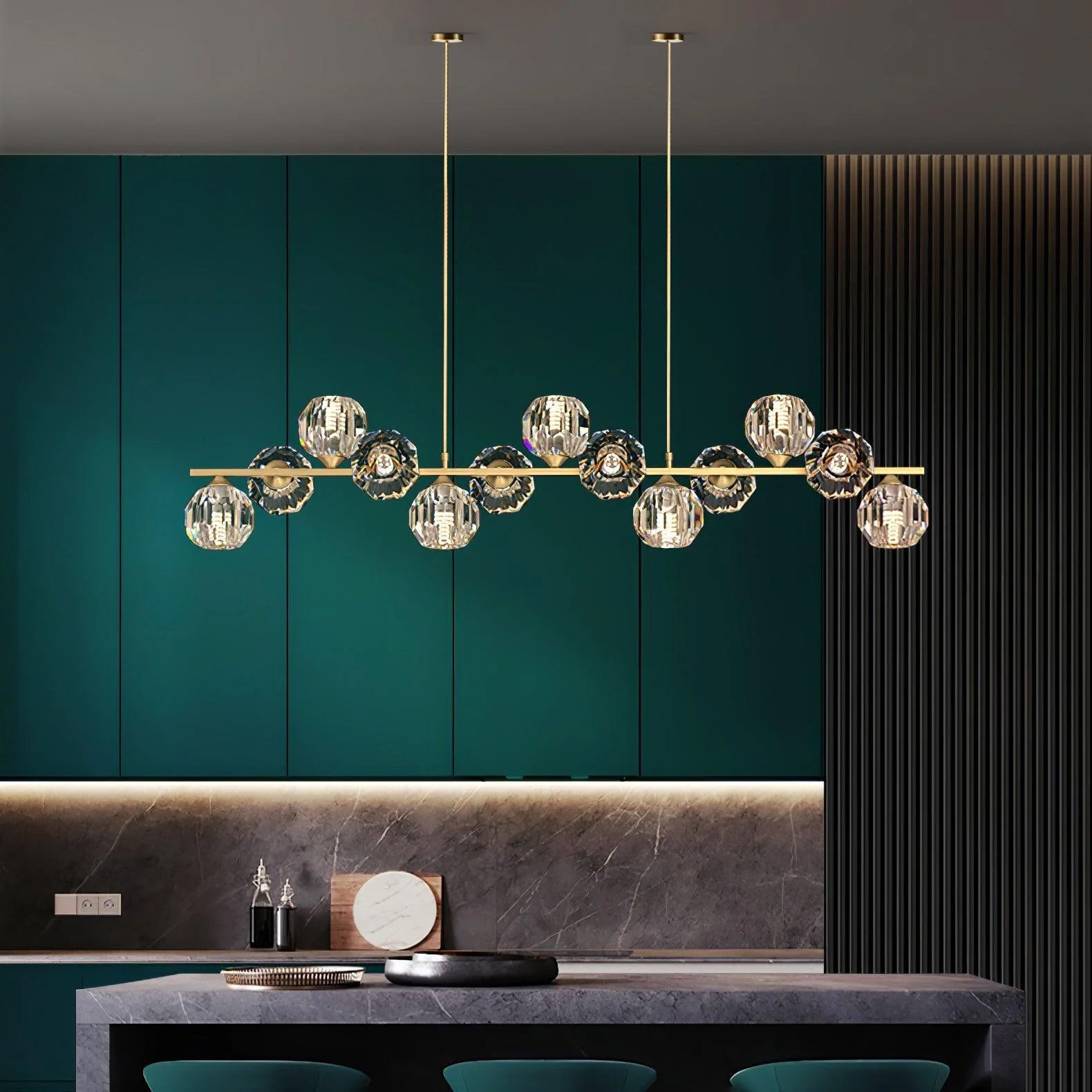 Lámpara de Araña de Cristal con Rama de Latón y Pantallas Transparentes – Elegante y Moderna para Iluminación Interior 4