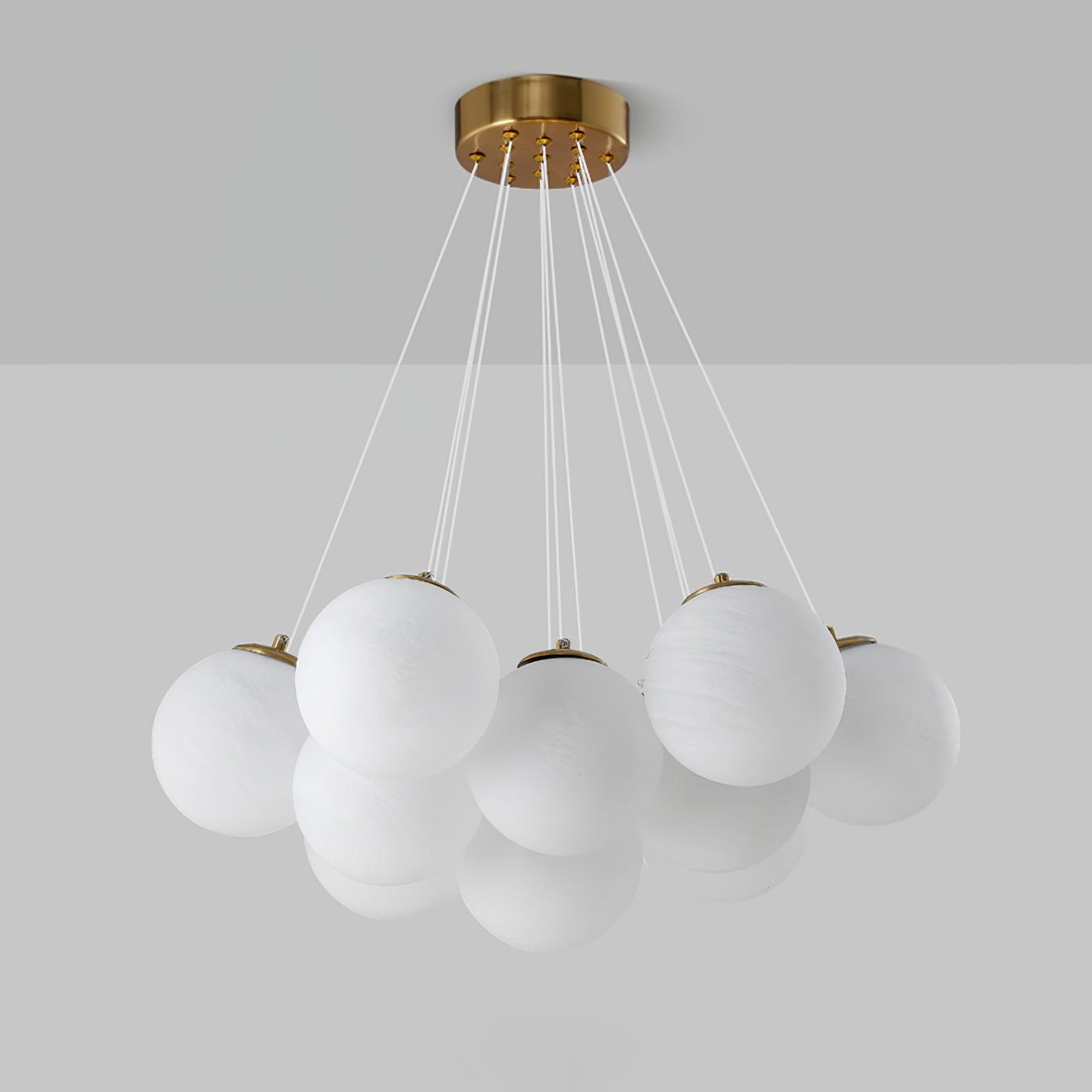 Lámpara de Araña de Cristal con Soporte de Metal Dorado y Pantallas de Vidrio Opalino 7