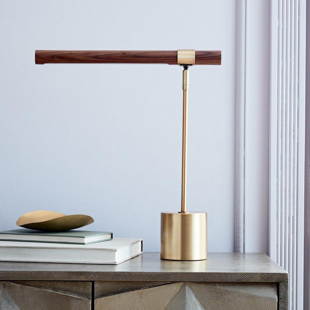 Lámpara de Mesa Lineal Ajustable en Color Oro y Nogal – Diseño Moderno y Elegante 8
