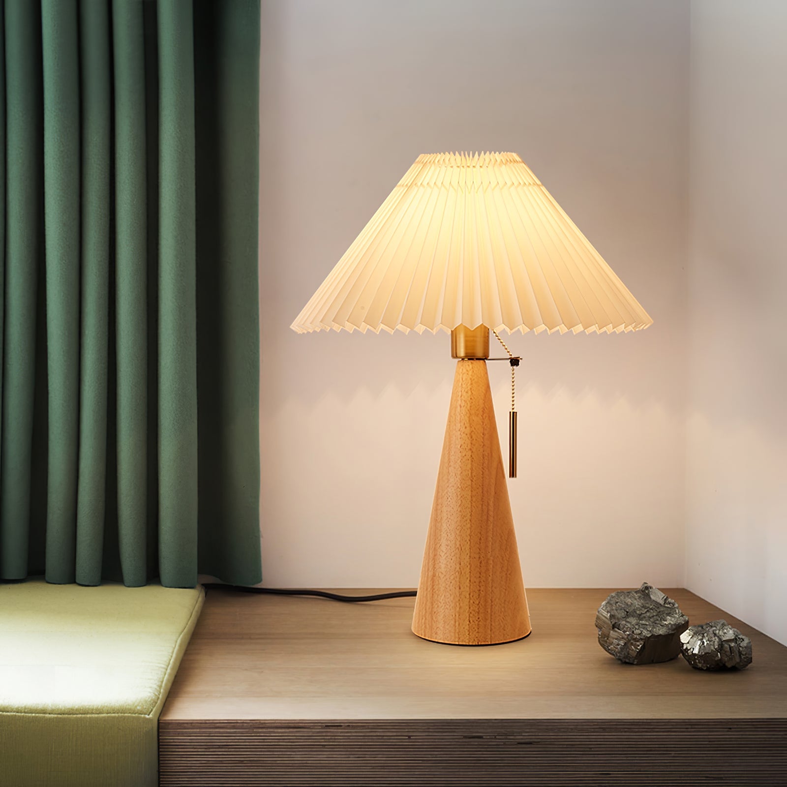 Lámpara de Mesa Moderna con Base de Madera y Pantalla de Lino - Diseño Contemporáneo 4