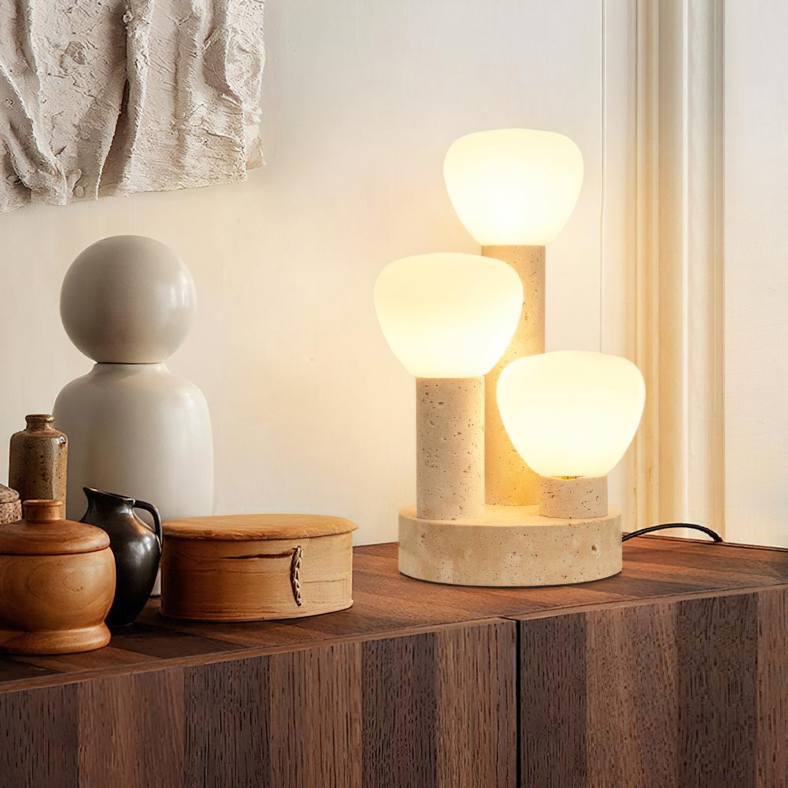 Lámpara de Mesa Moderna con Pantalla de Vidrio y Base de Travertino, 25 cm Diámetro, Beige y Blanco - Ideal para Mesitas de Noche 3