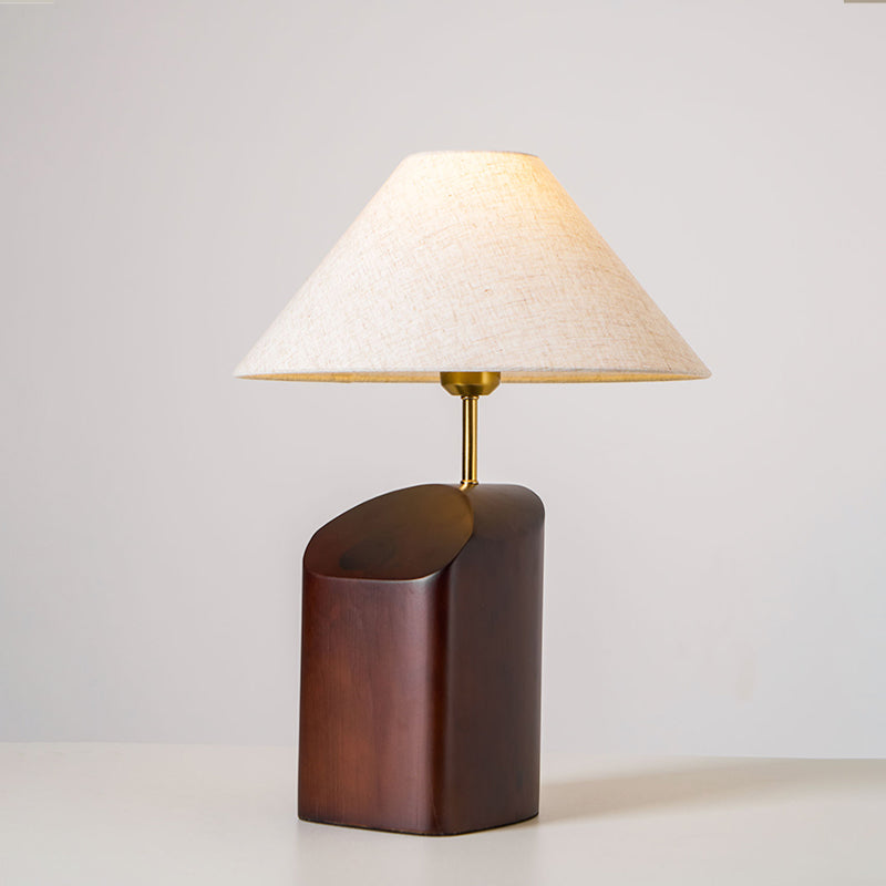 Lámpara de Mesa Moderna de Madera de Nogal con Pantalla de Tela Blanca – Diseño Escultural 9