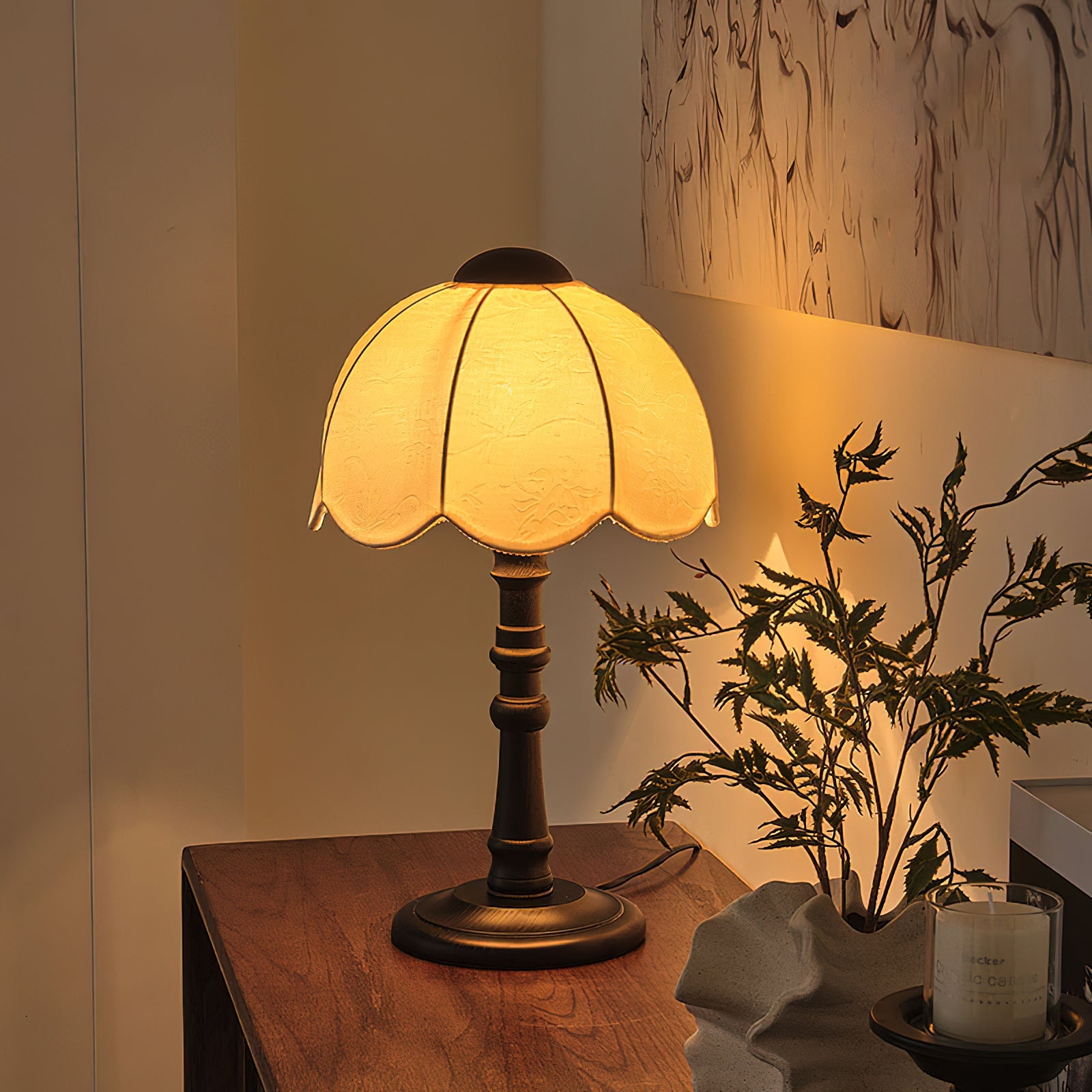 Lámpara de Mesa Retro con Sombrilla - Diseño Francés, Base de Madera, Pantalla de Tela 3