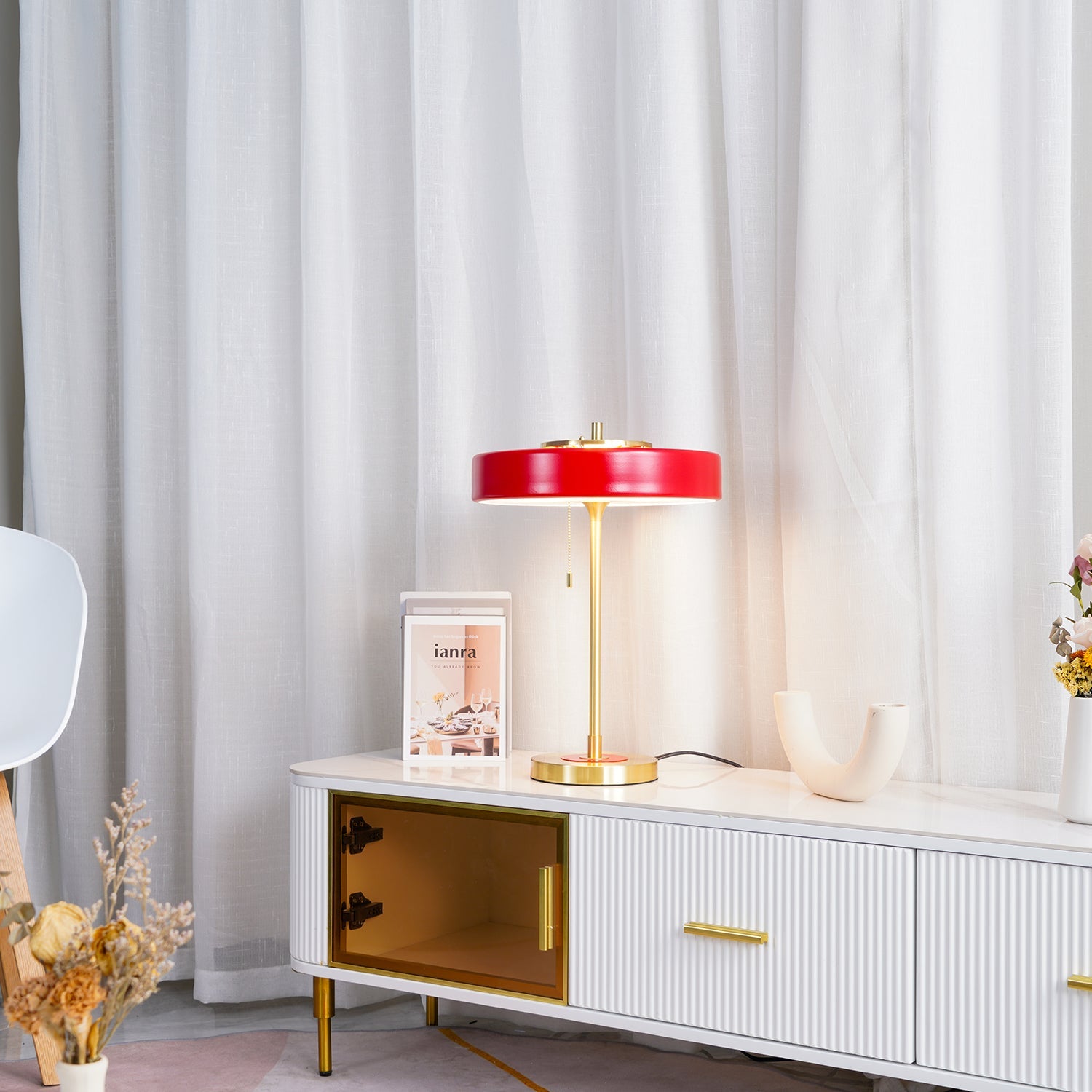 Lámpara de Mesa Revolve con Difusor Acrílico y Base de Metal – Estilo Contemporáneo 2