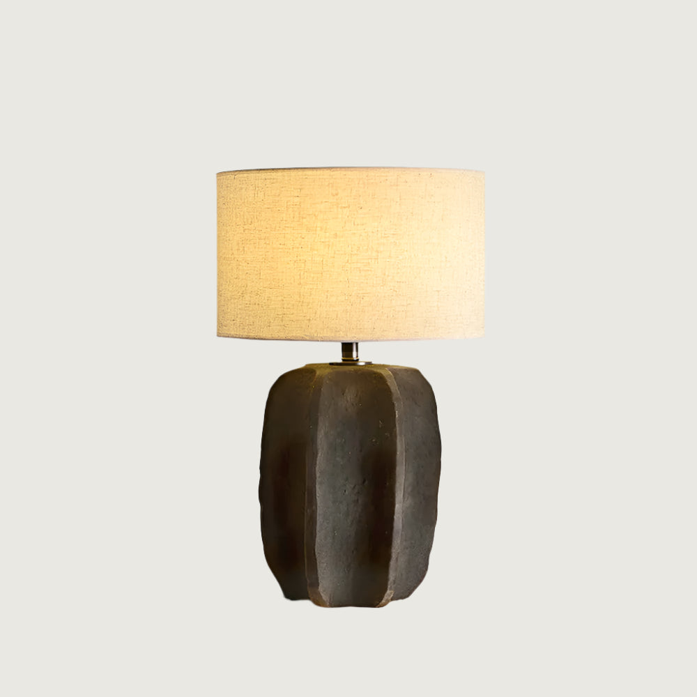 Lámpara de Mesa Torso de Cerámica con Pantalla de Tela – Diseño Sofisticado y Duradero 0