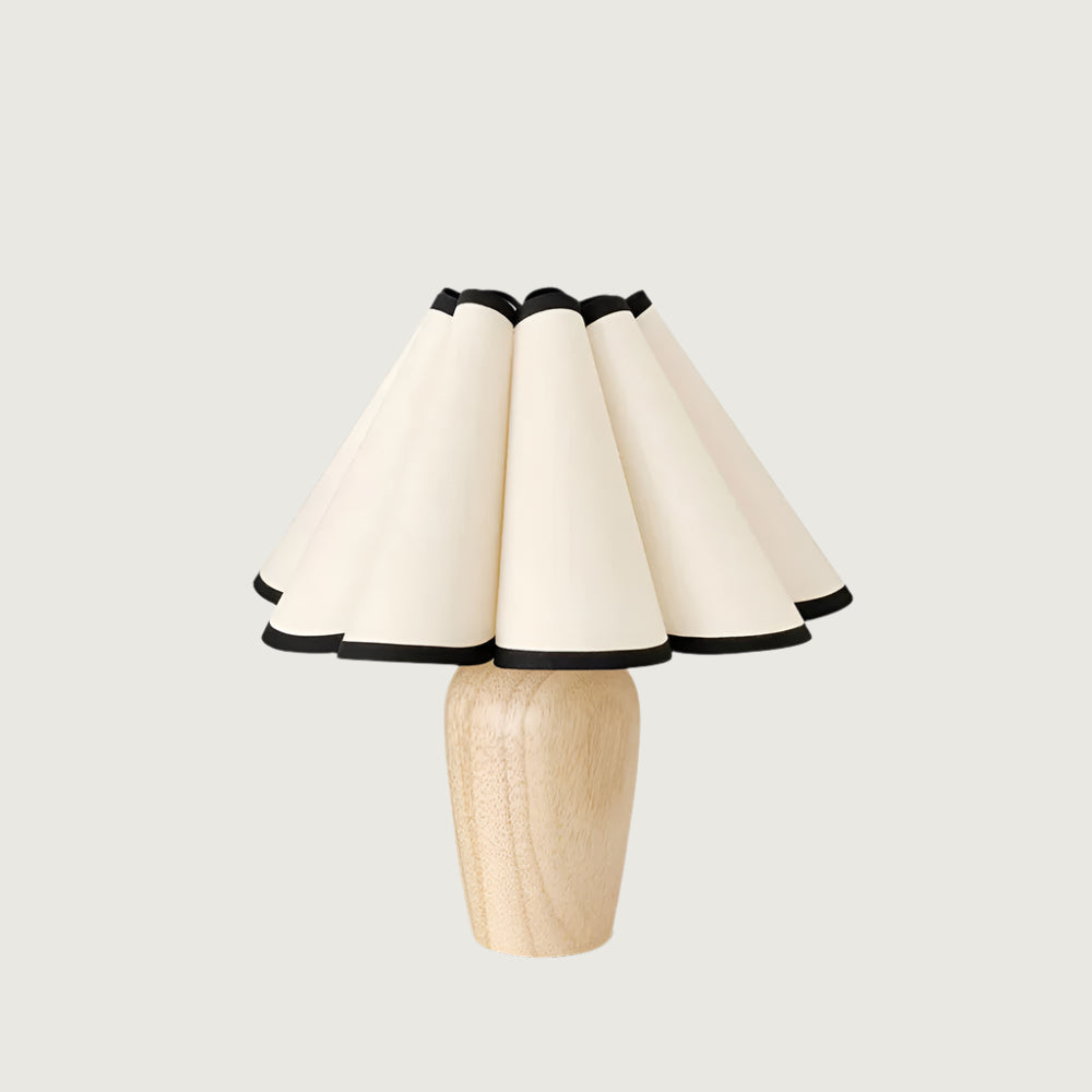 Lámpara de Mesa Vintage con Pantalla Acanalada y Base de Madera – Iluminación Elegante para el Hogar 1