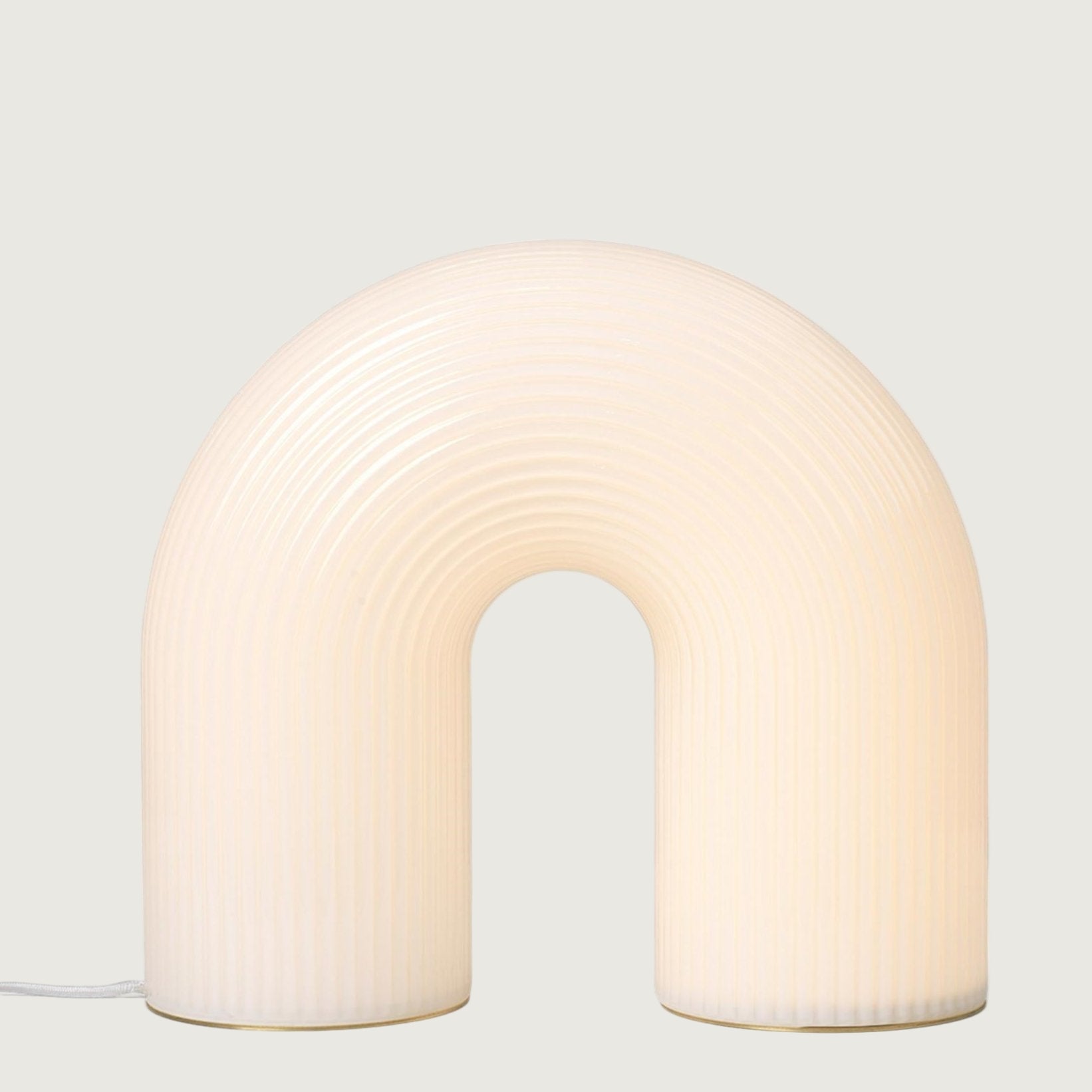 Lámpara de Mesa Vuelta Arch Moderna con Iluminación LED Integrada - Diseño Elegante para Mesita de Noche o Escritorio 2