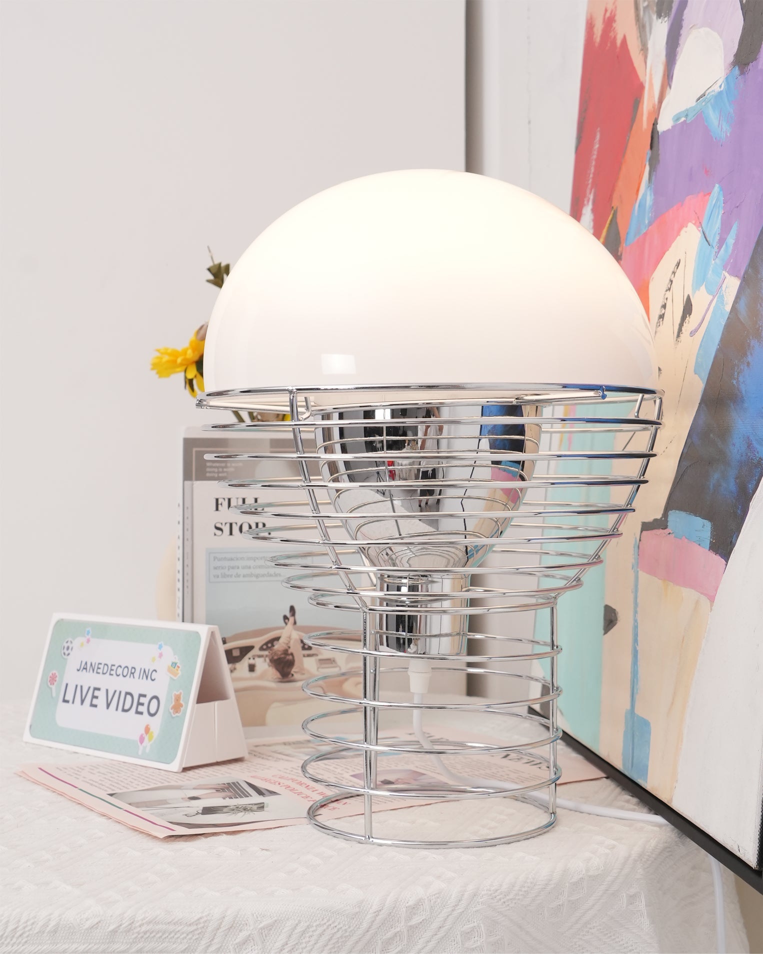 Lámpara de Mesa de Alambre Minimalista con Acabado Metálico – Ideal para Interiores Modernos, Compatible con Bombillas E26/E27 5