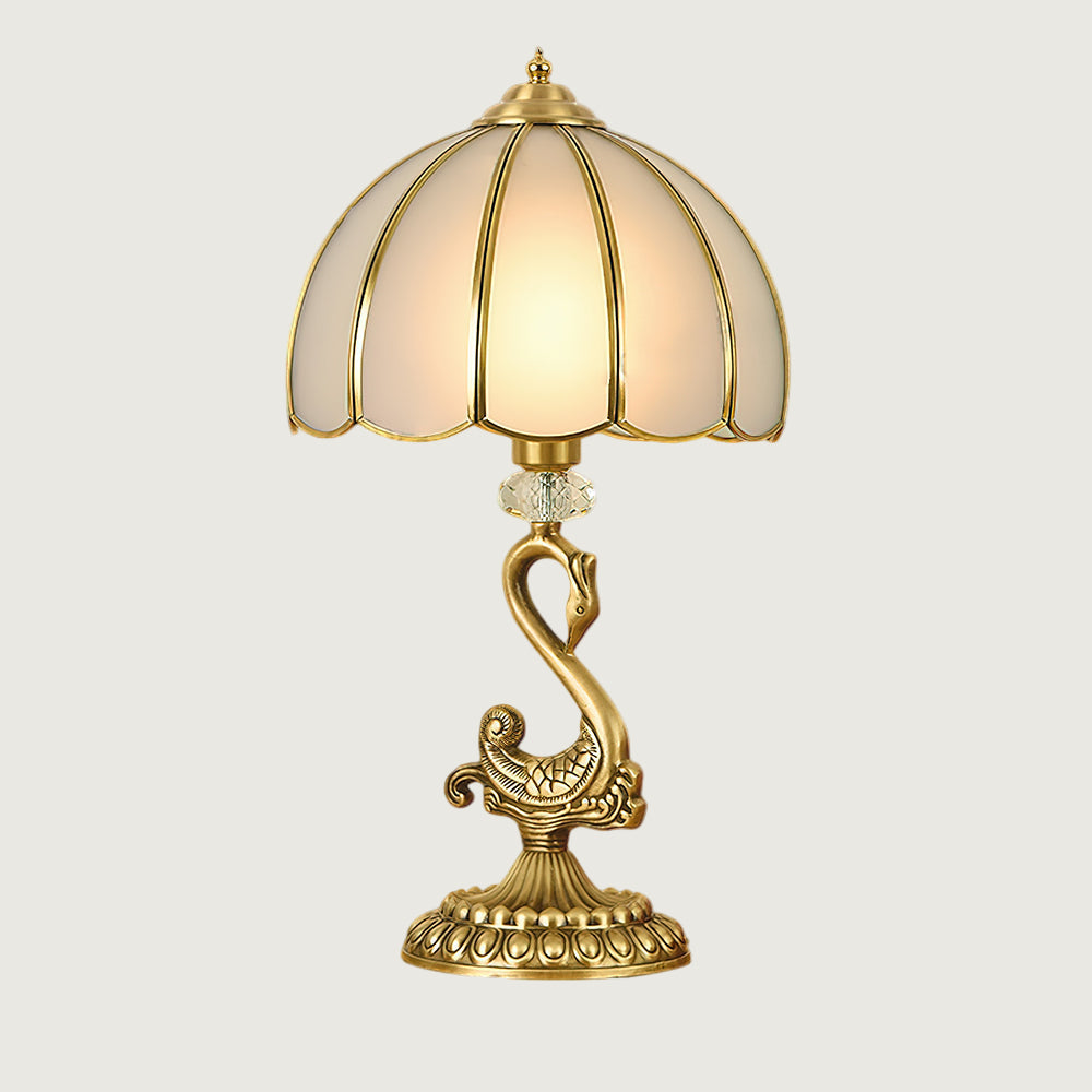 Lámpara de Mesa de Bronce en Forma de Cisne con Pantalla de Vidrio Esmerilado – Estilo Medieval y Diseño Elegante 0