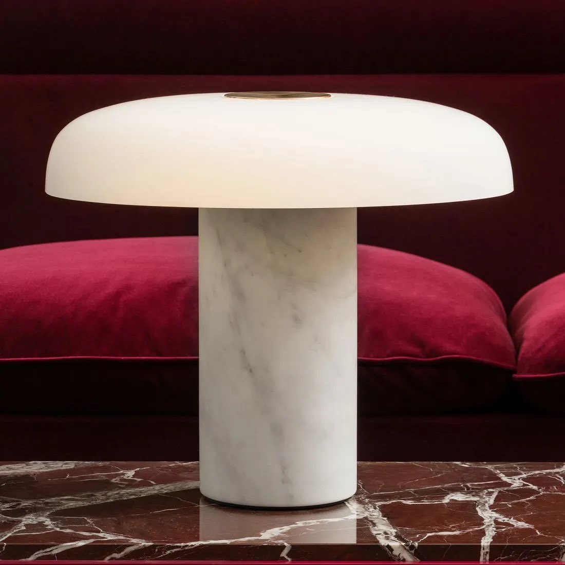 Lámpara de Mesa de Mármol y Vidrio – Diseño Elegante para Iluminación Interior 4