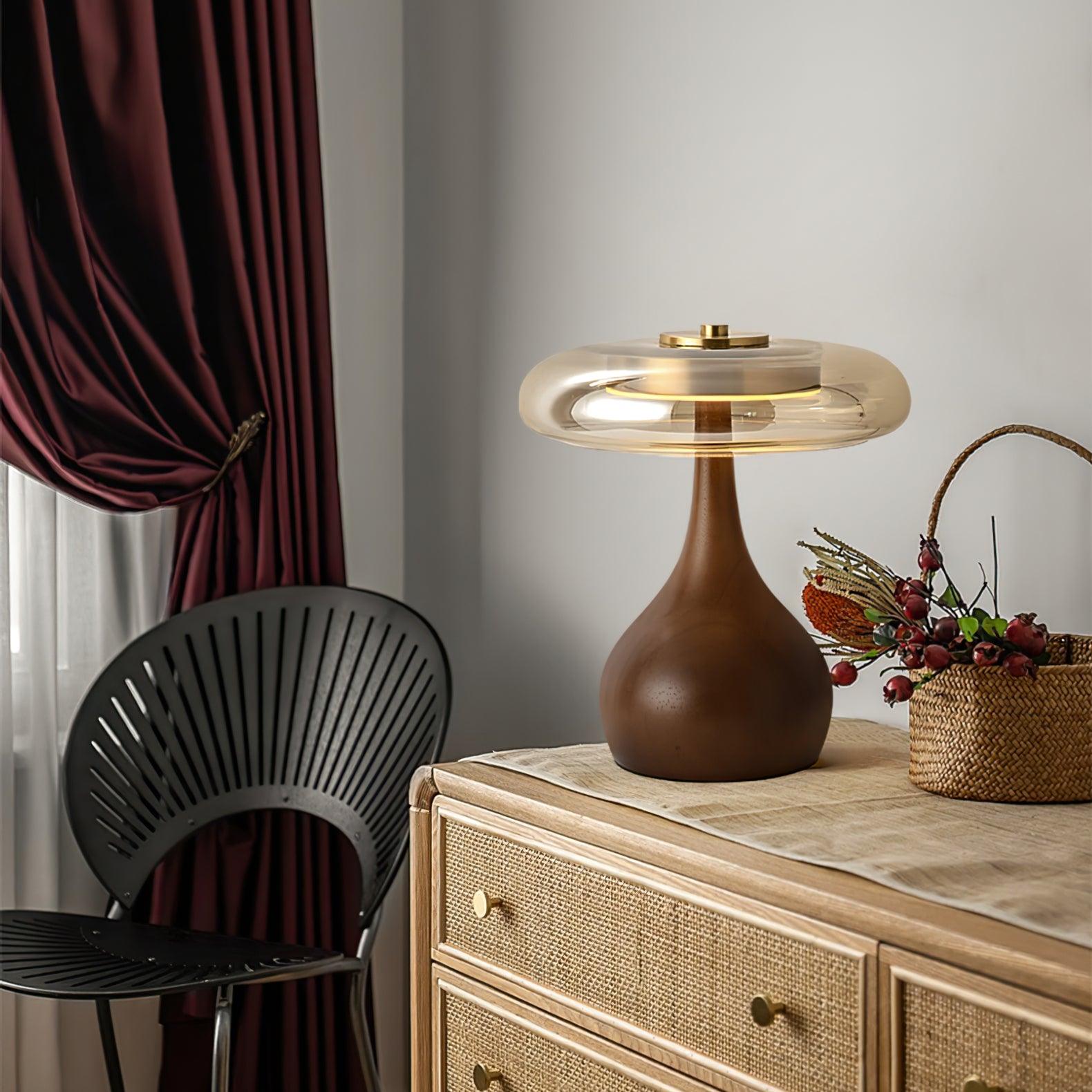 Lámpara de Mesa de Vidrio con Base de Madera y Acabado en Latón – Diseño Moderno para Mesita de Noche y Escritorio 7