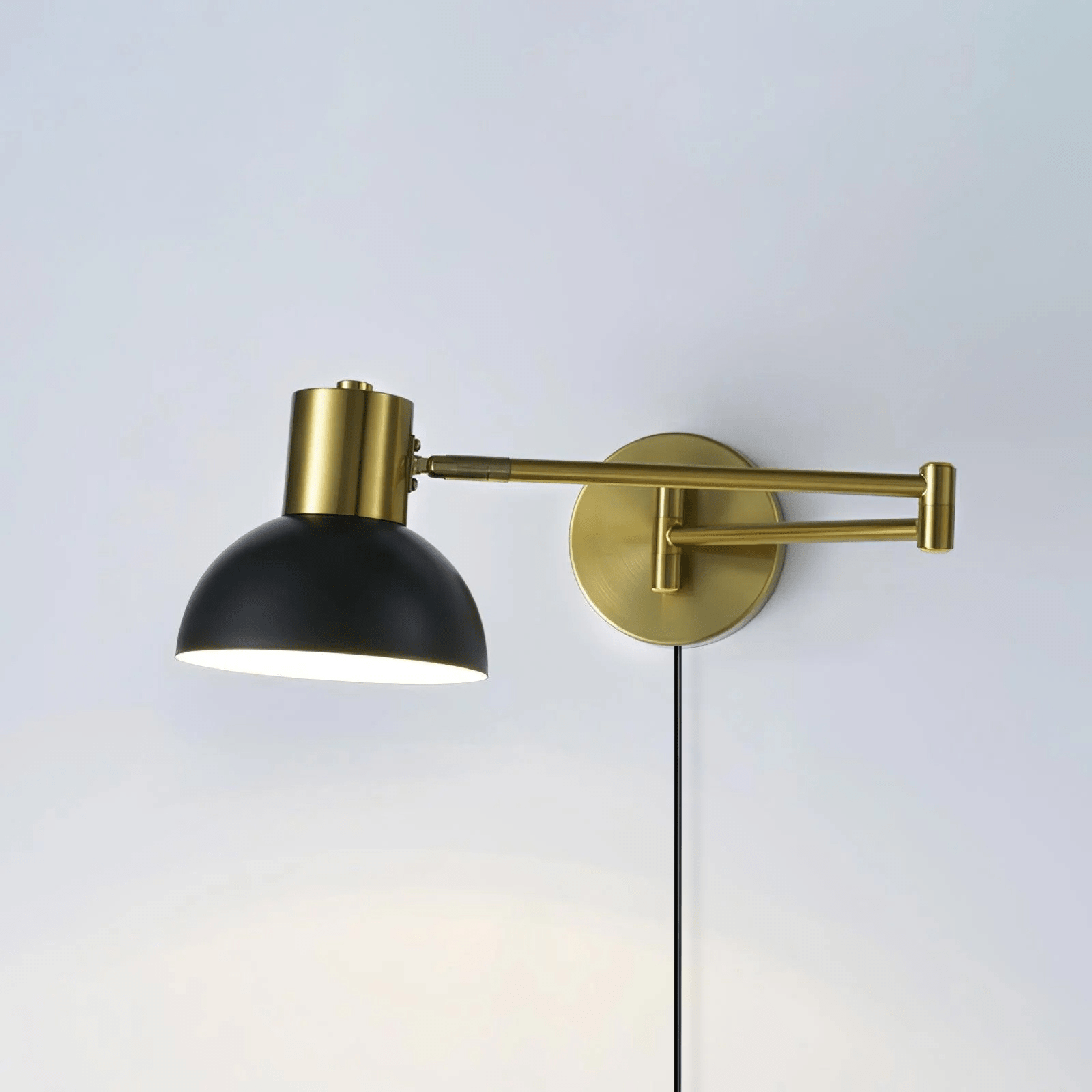 Lámpara de Pared Ajustable con Brazo Rotativo – Diseño Moderno en Negro y Dorado 10